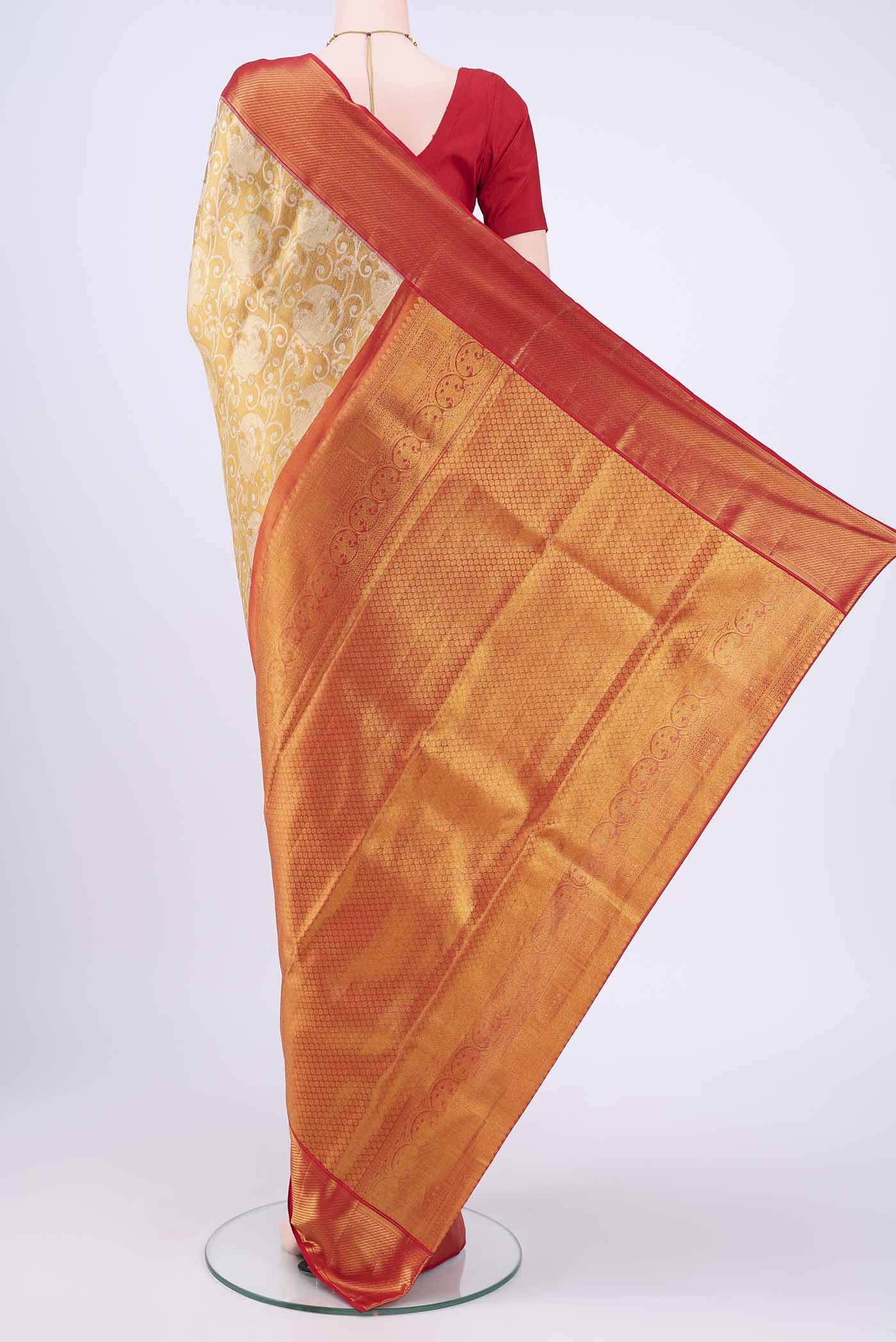 pallu body