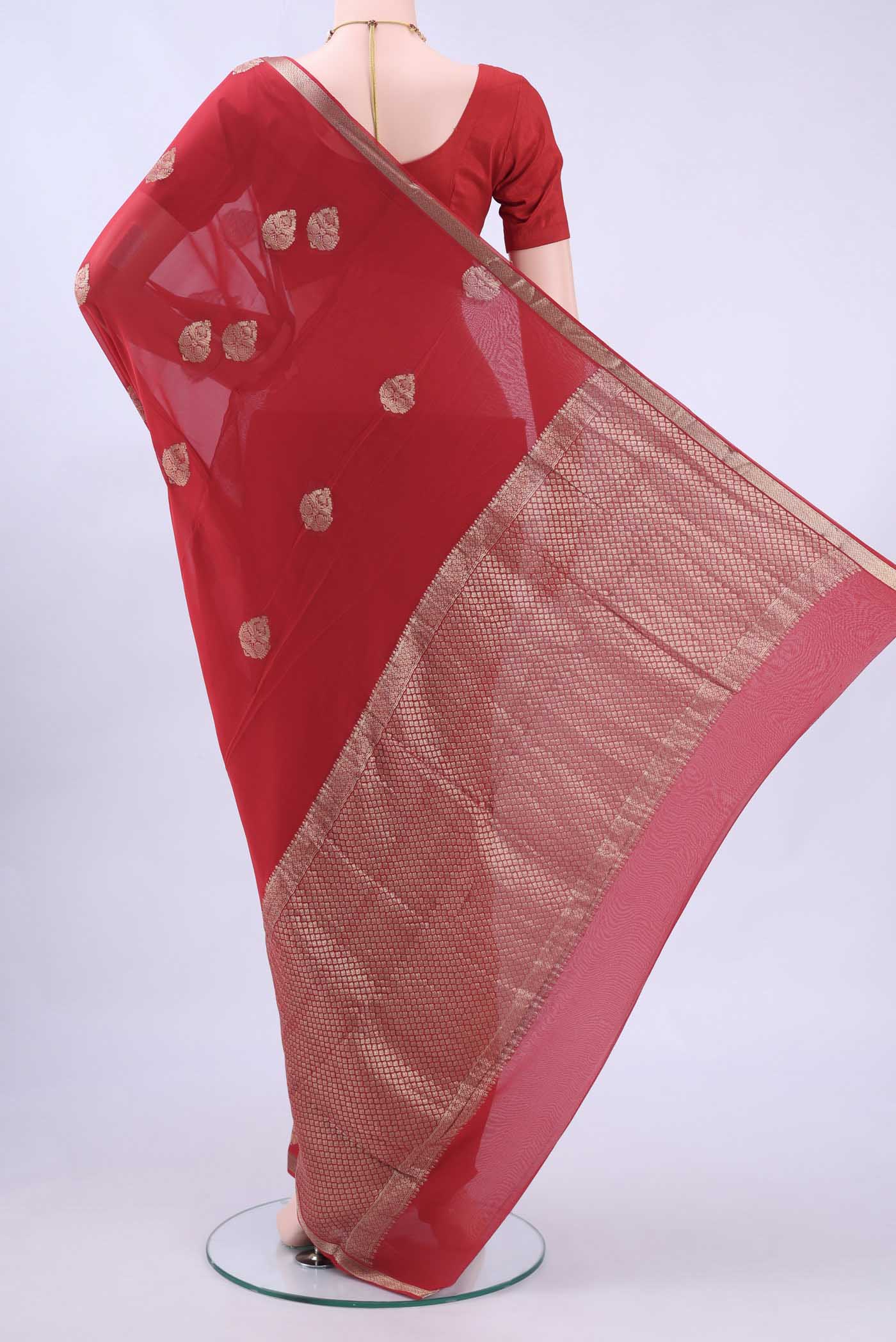 pallu body