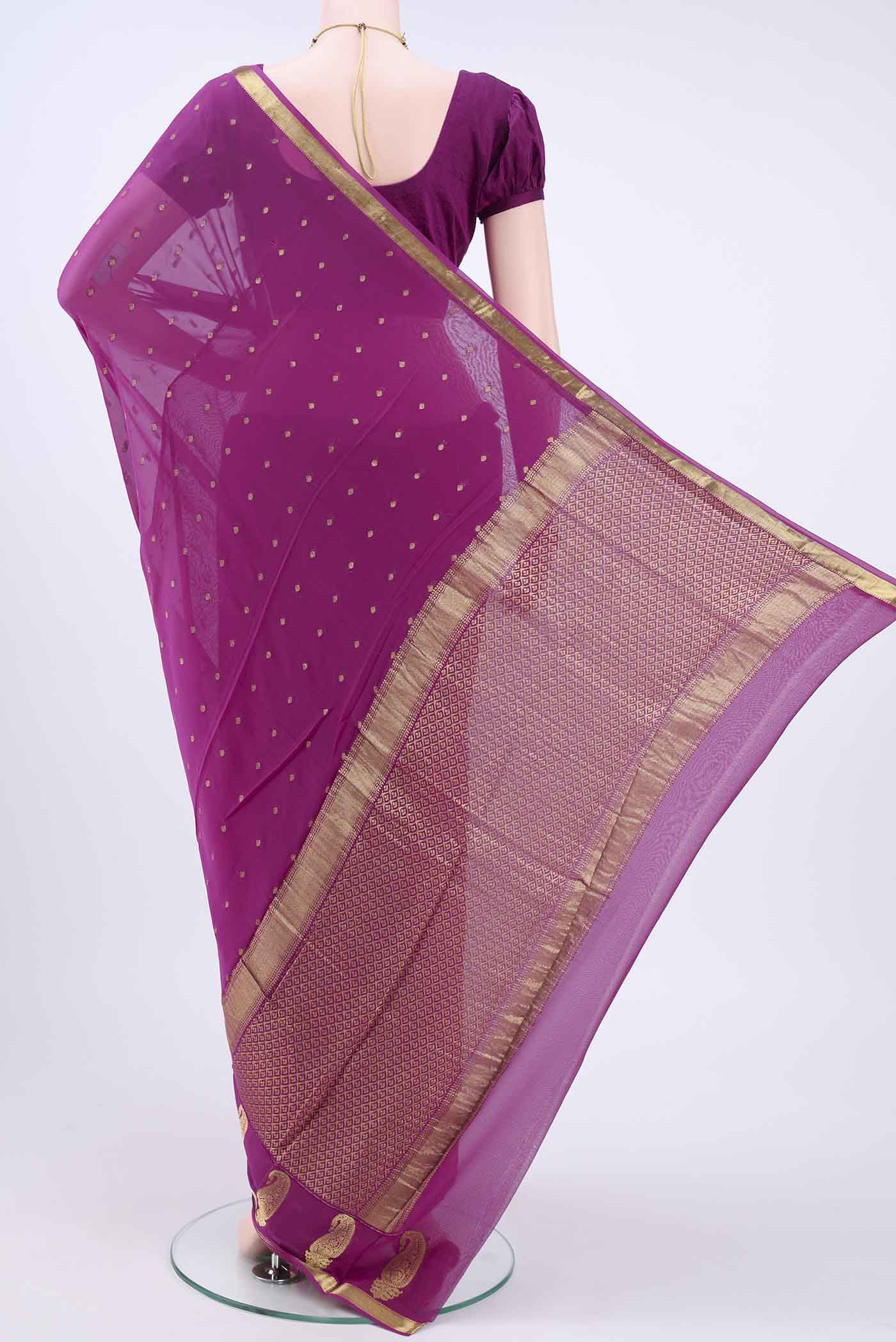 pallu body