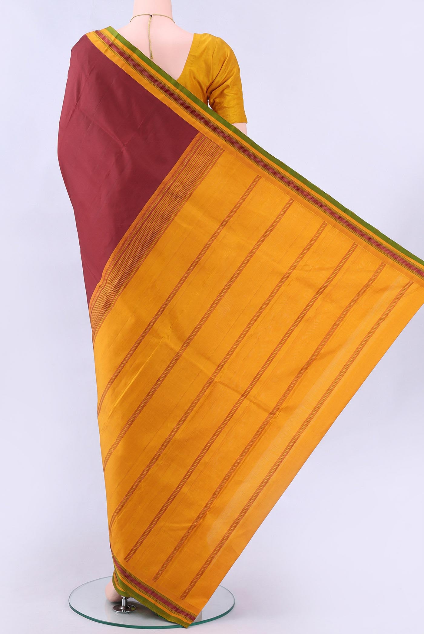 pallu body