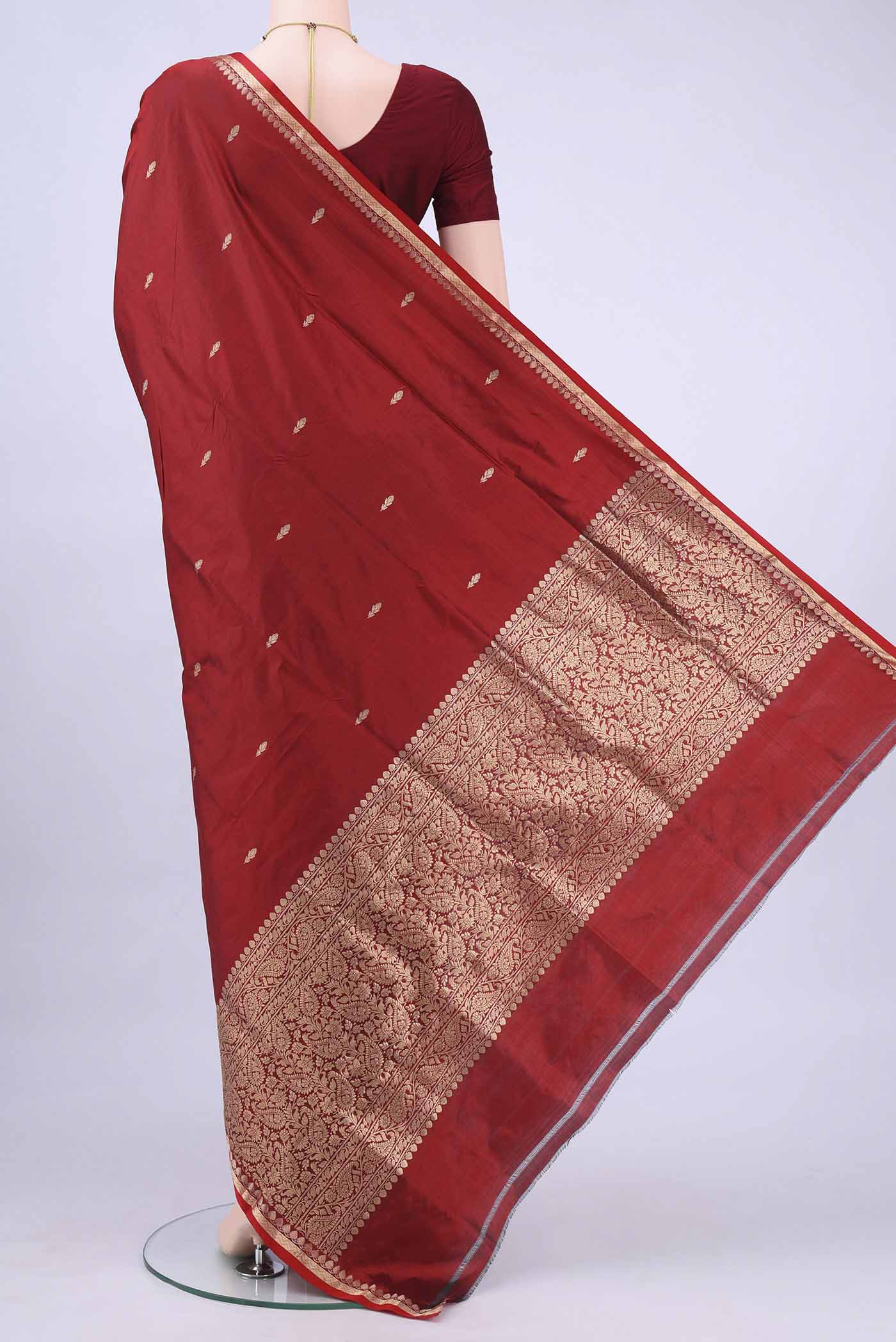 pallu body