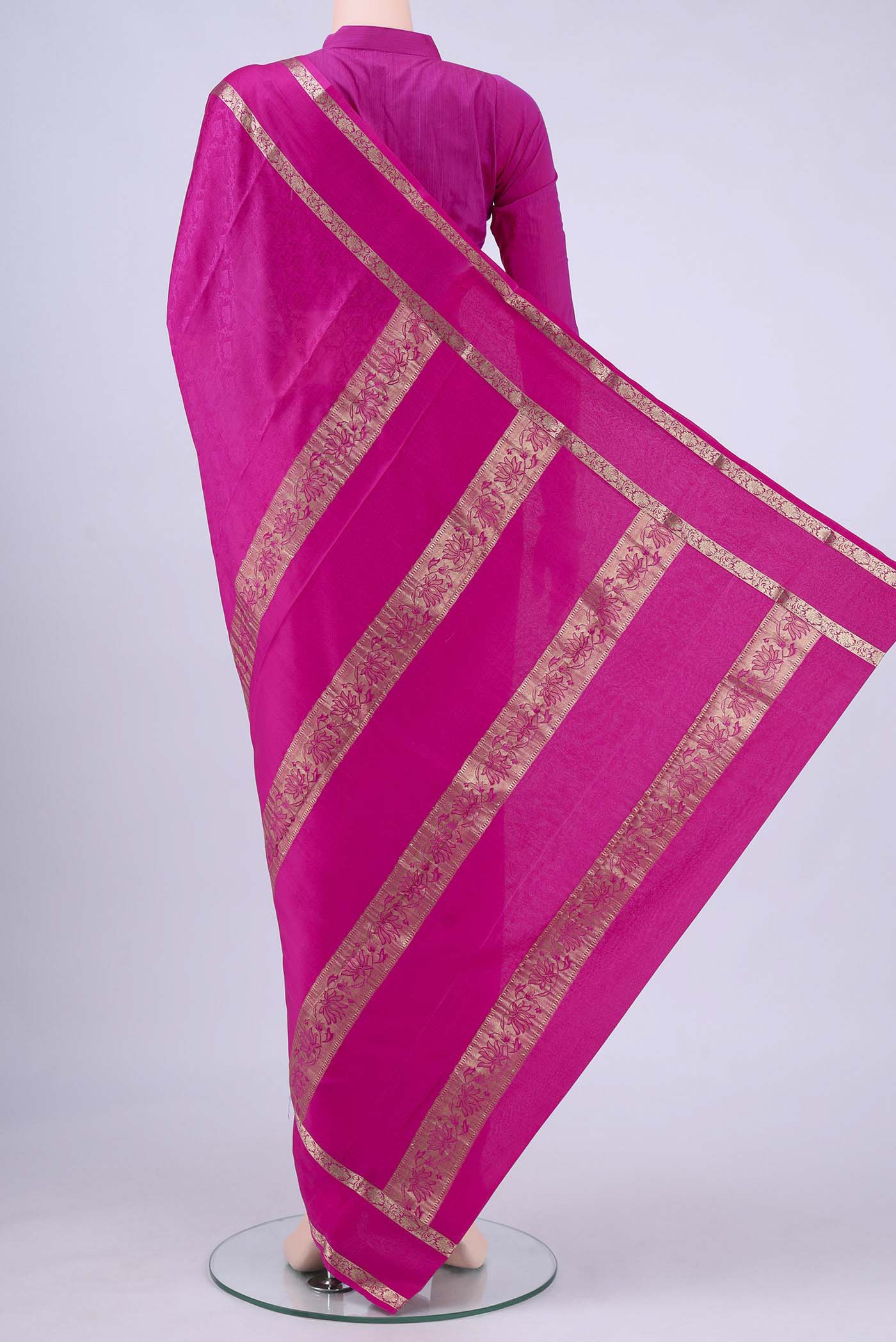 pallu body