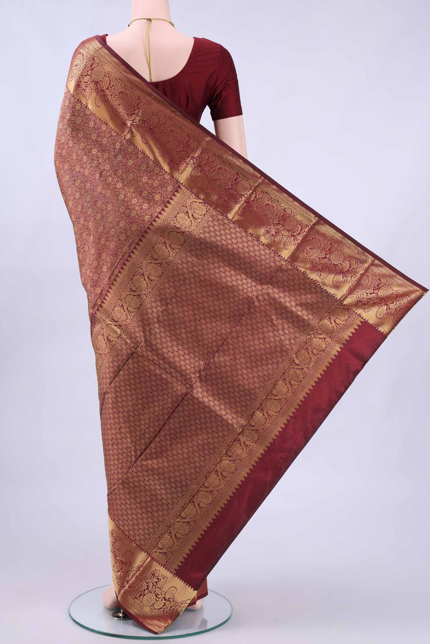 pallu body