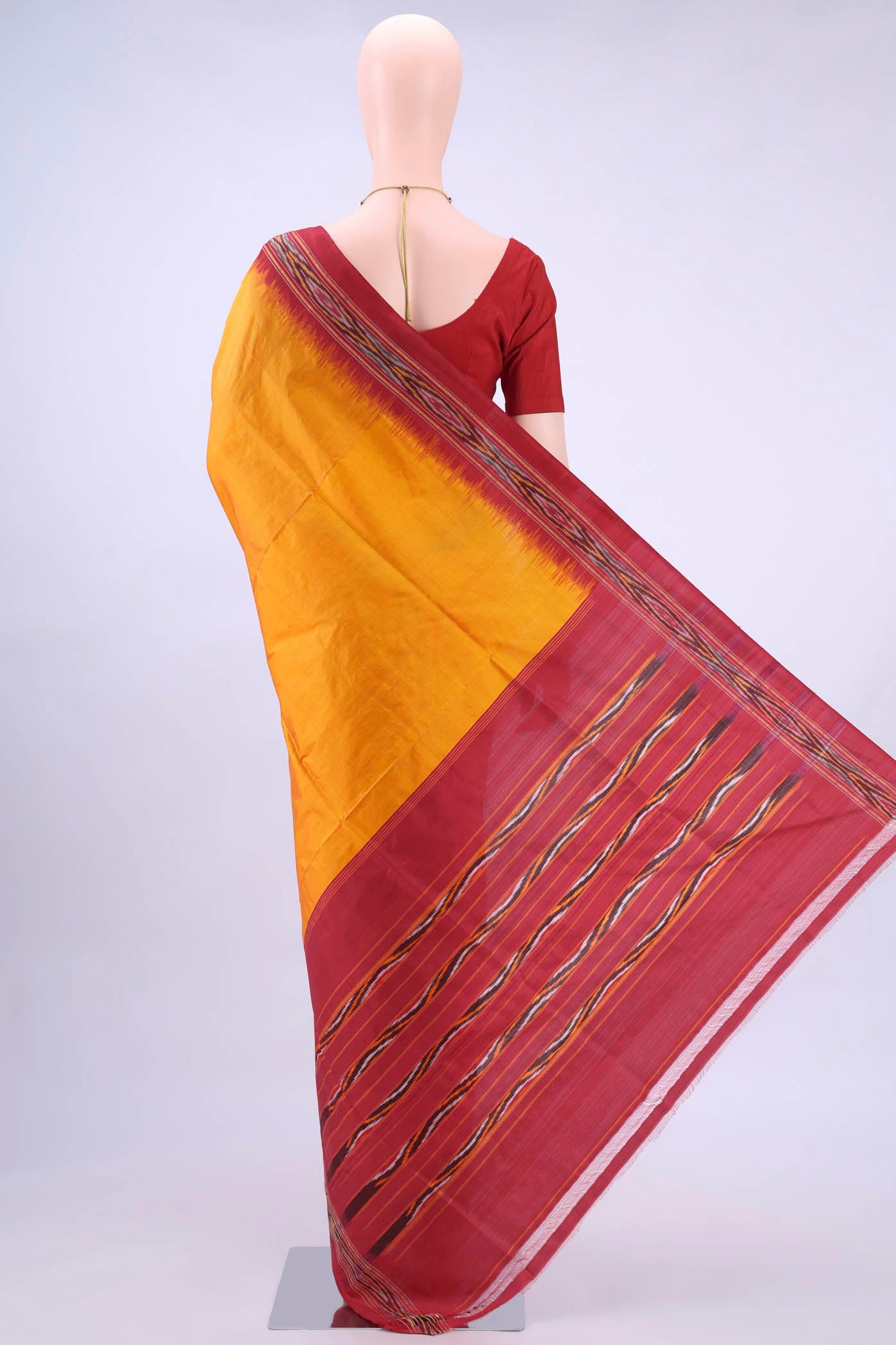 pallu body