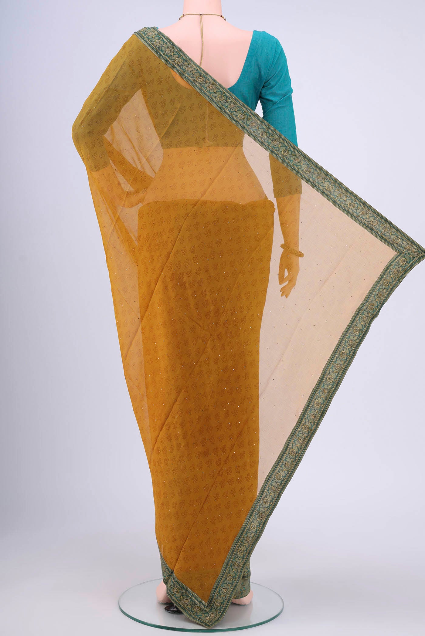 pallu body
