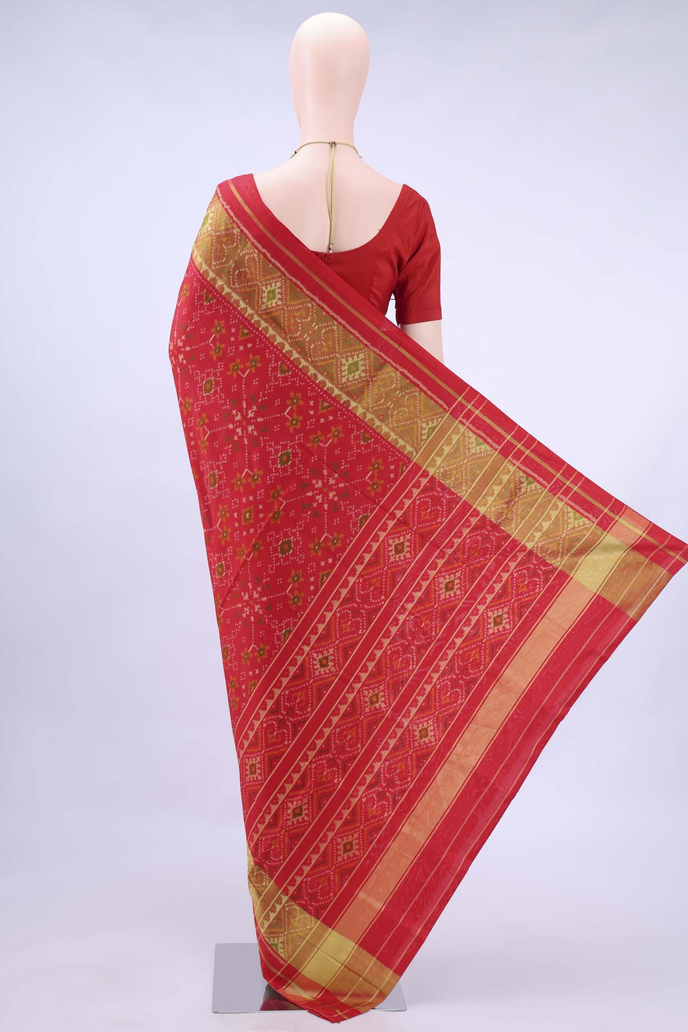 pallu body