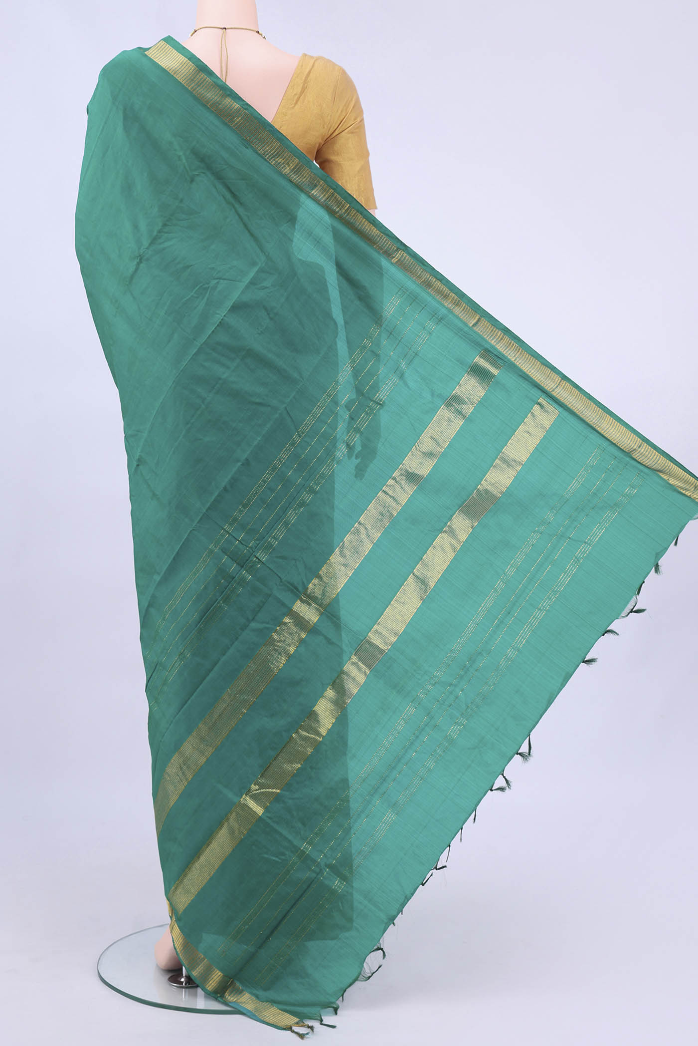 pallu body