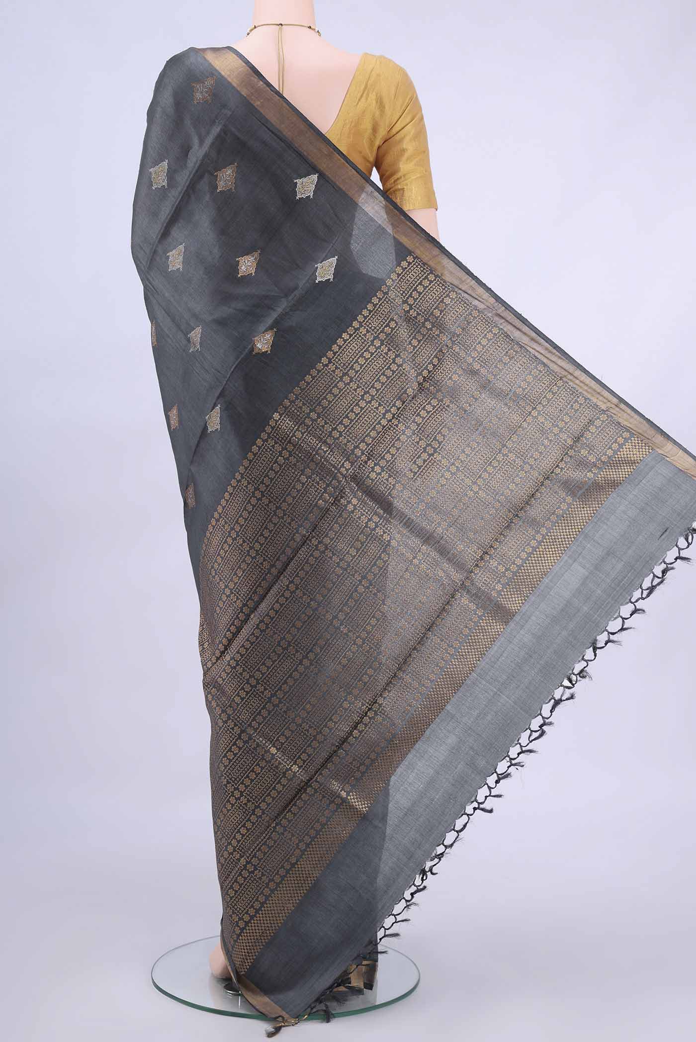 pallu body
