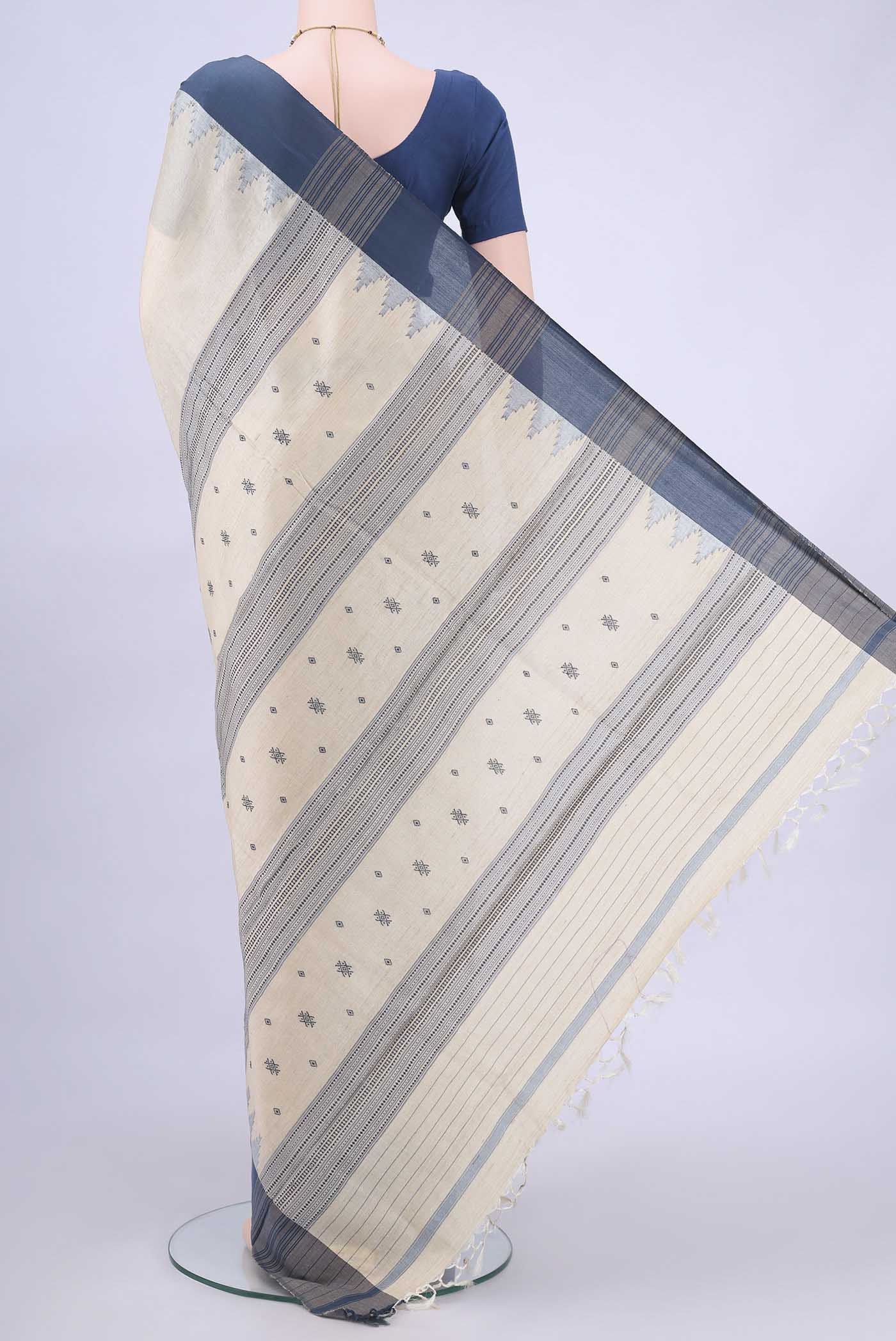 pallu body