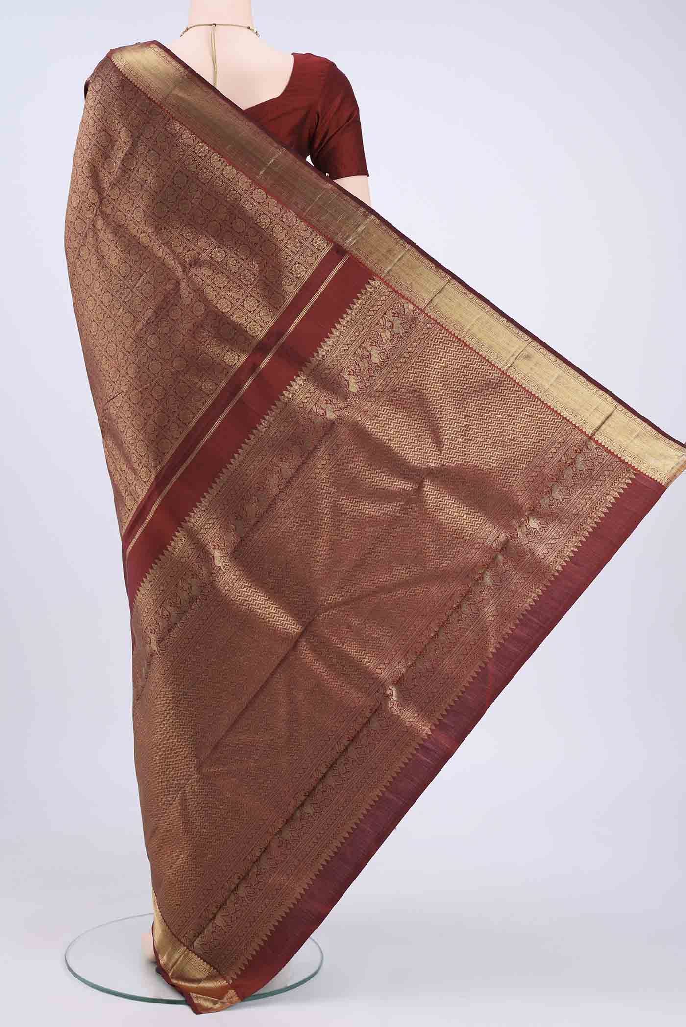 pallu body