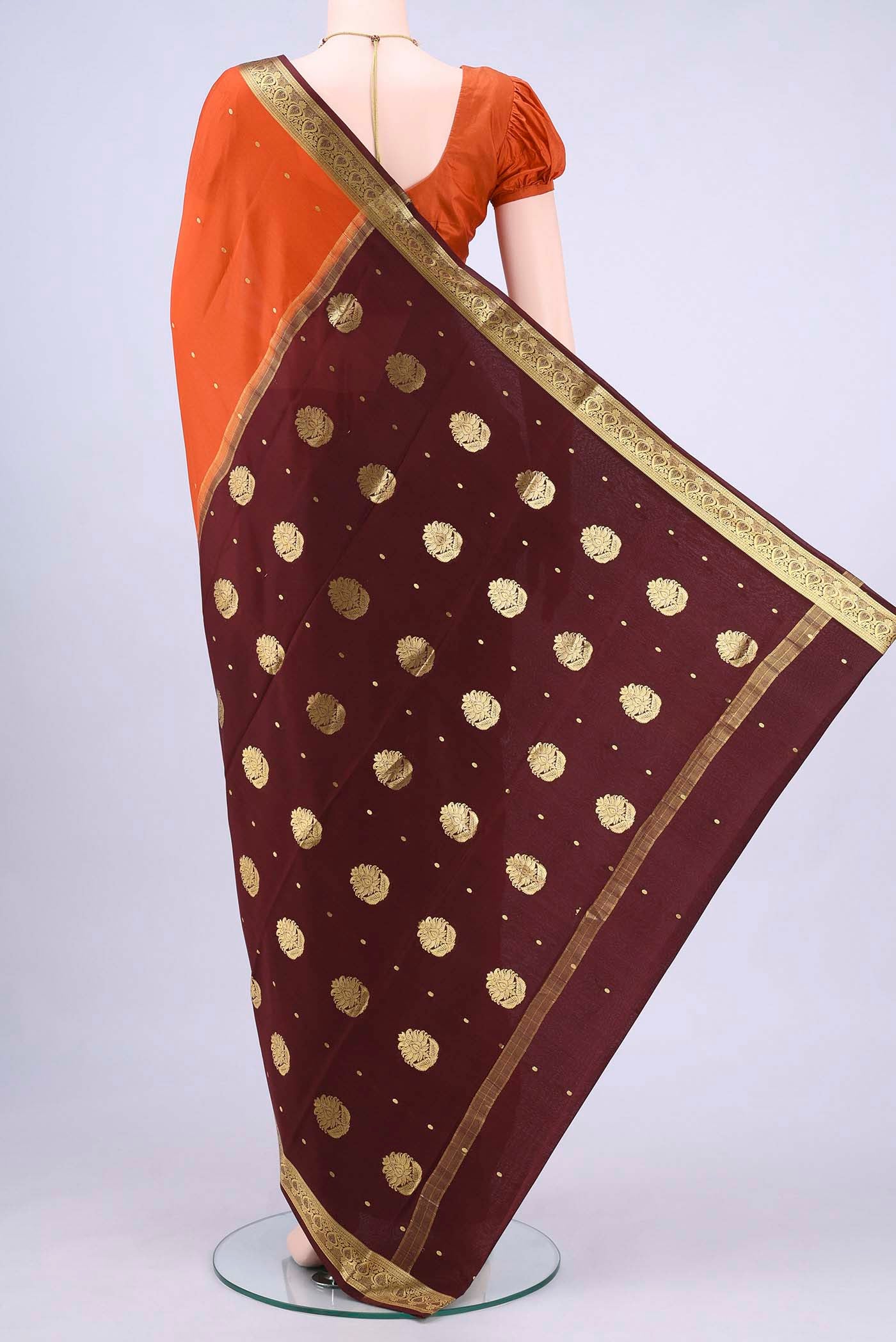 pallu body