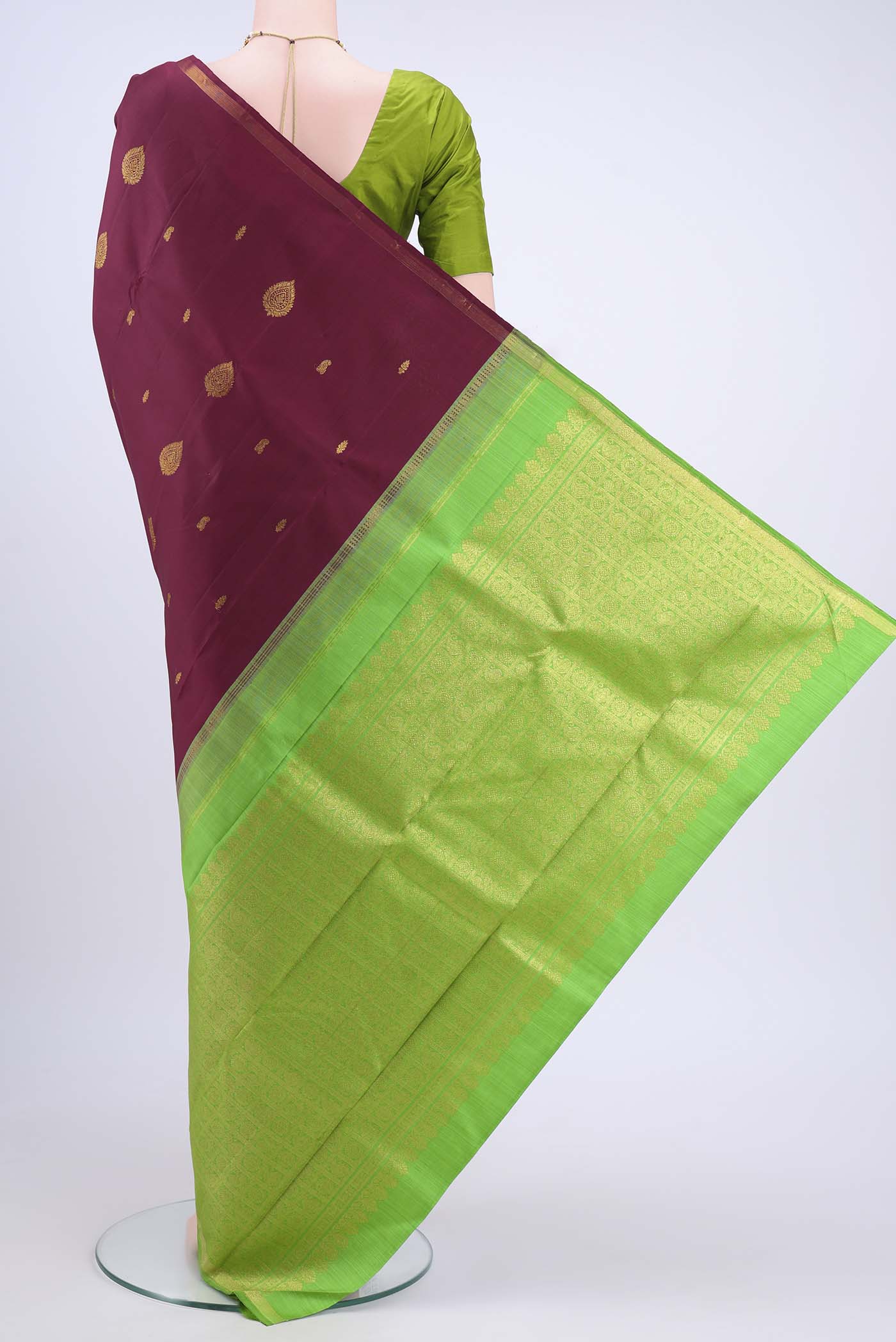 pallu body