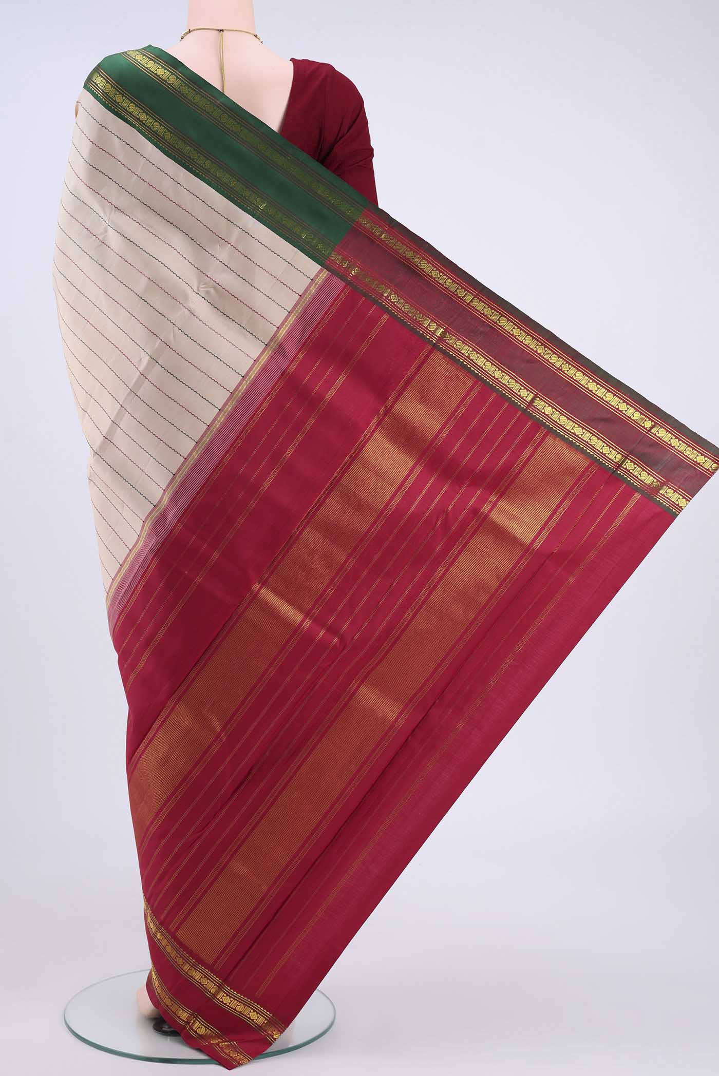 pallu body