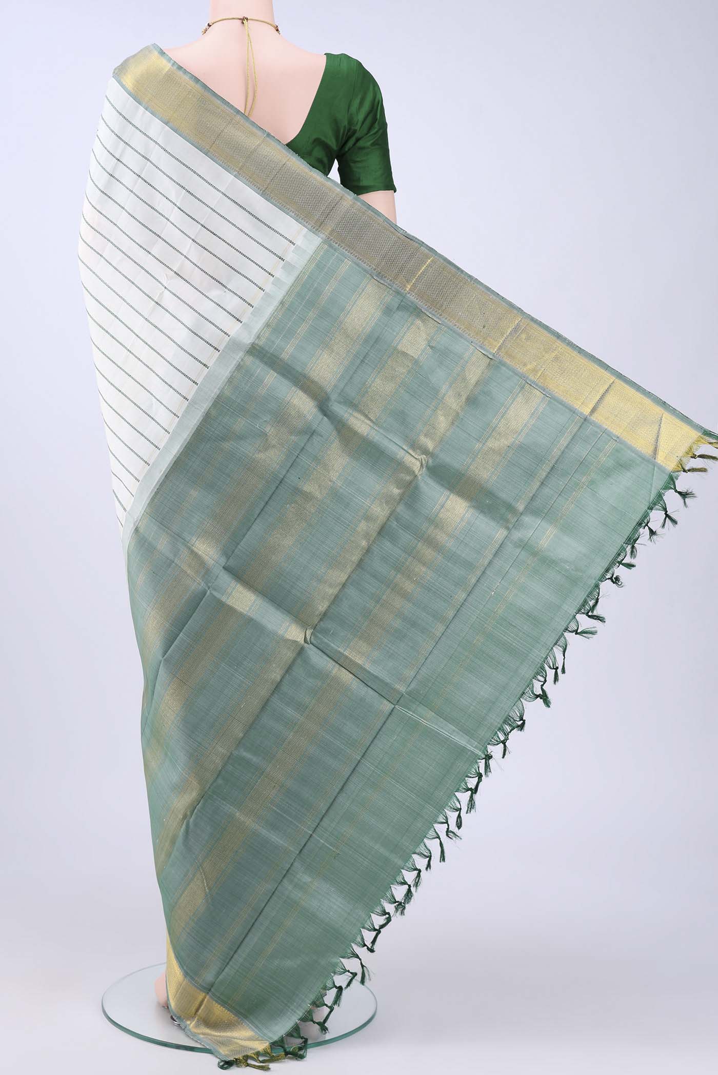 pallu body