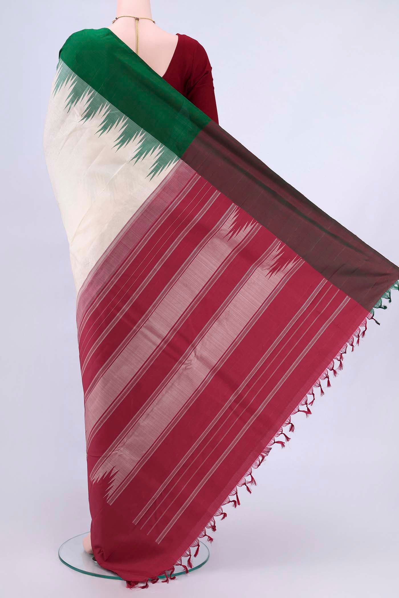 pallu body