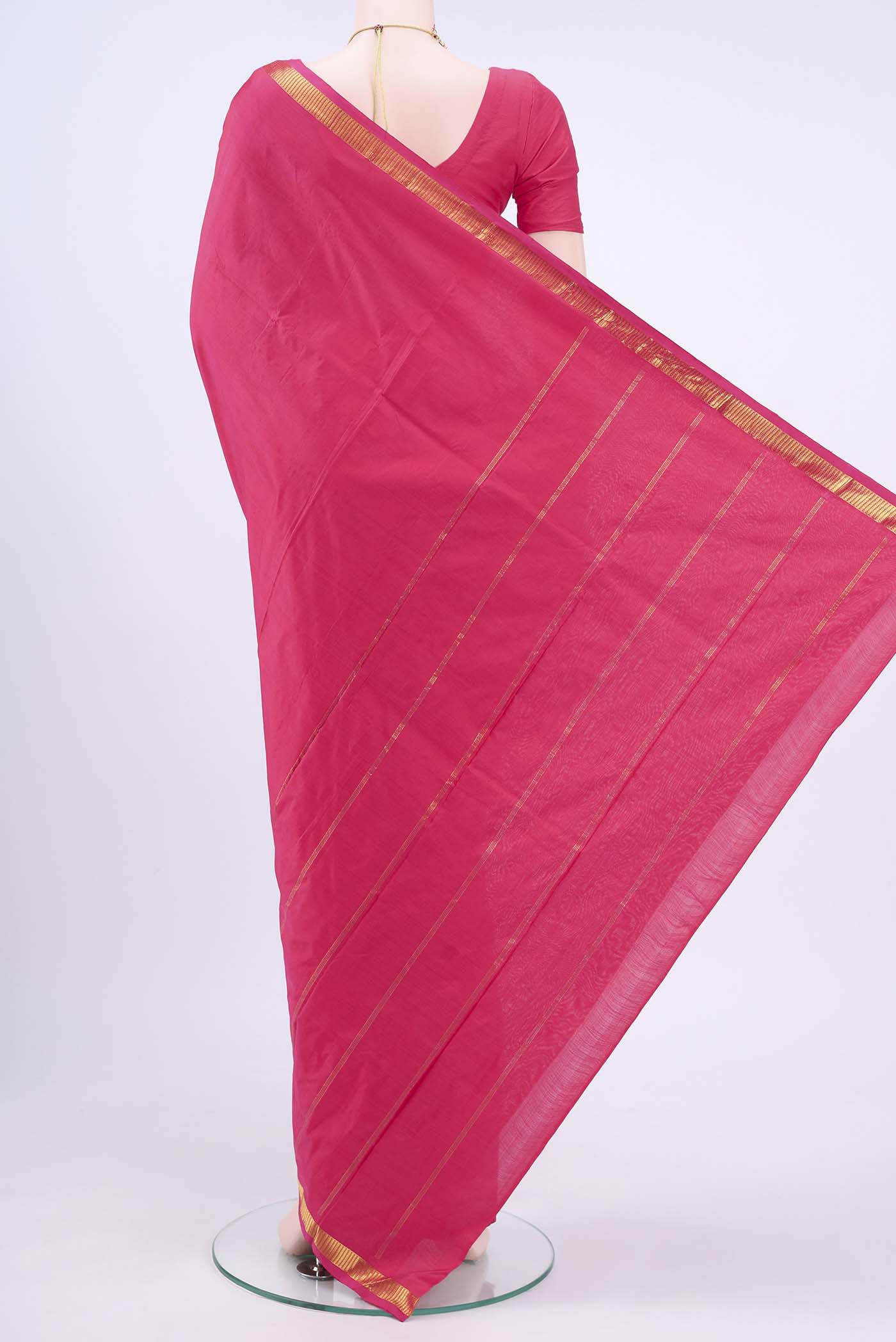 pallu body
