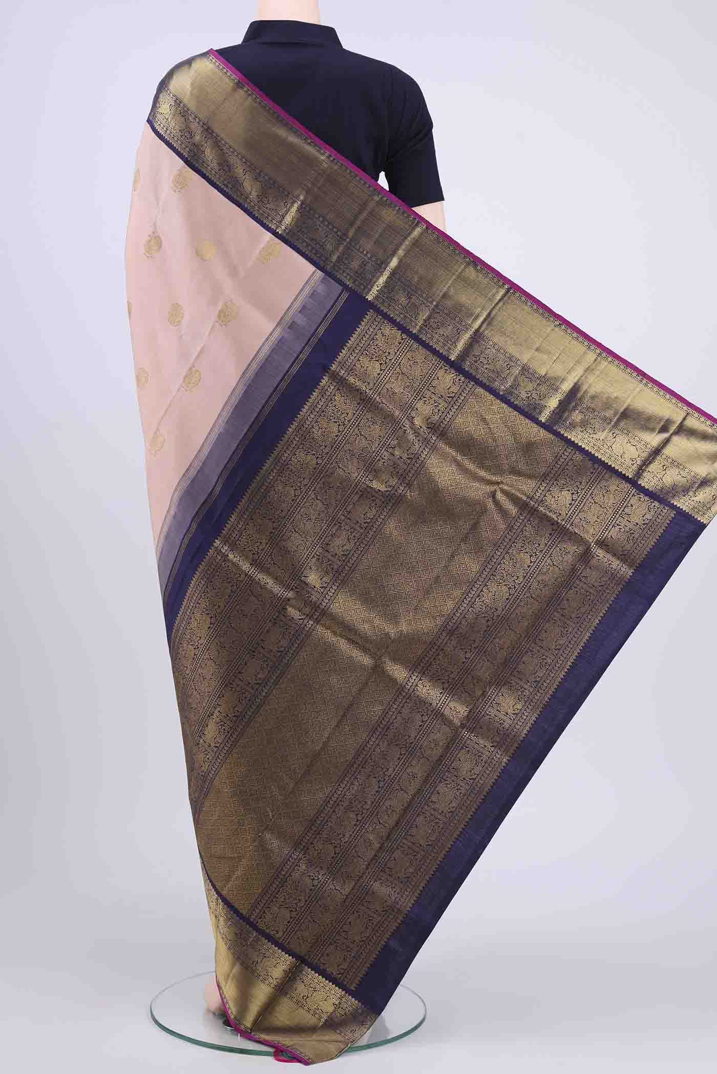 pallu body