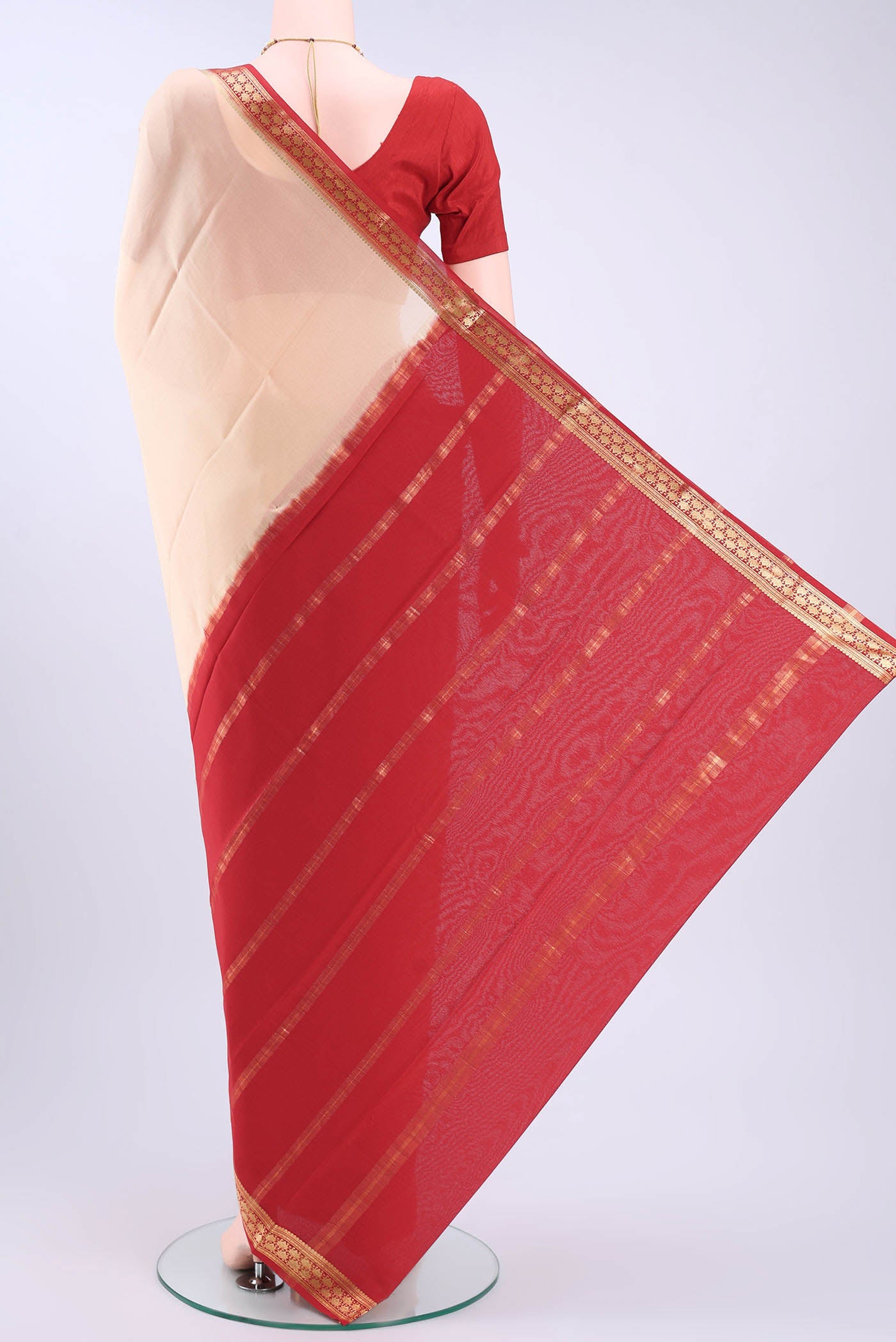 pallu body