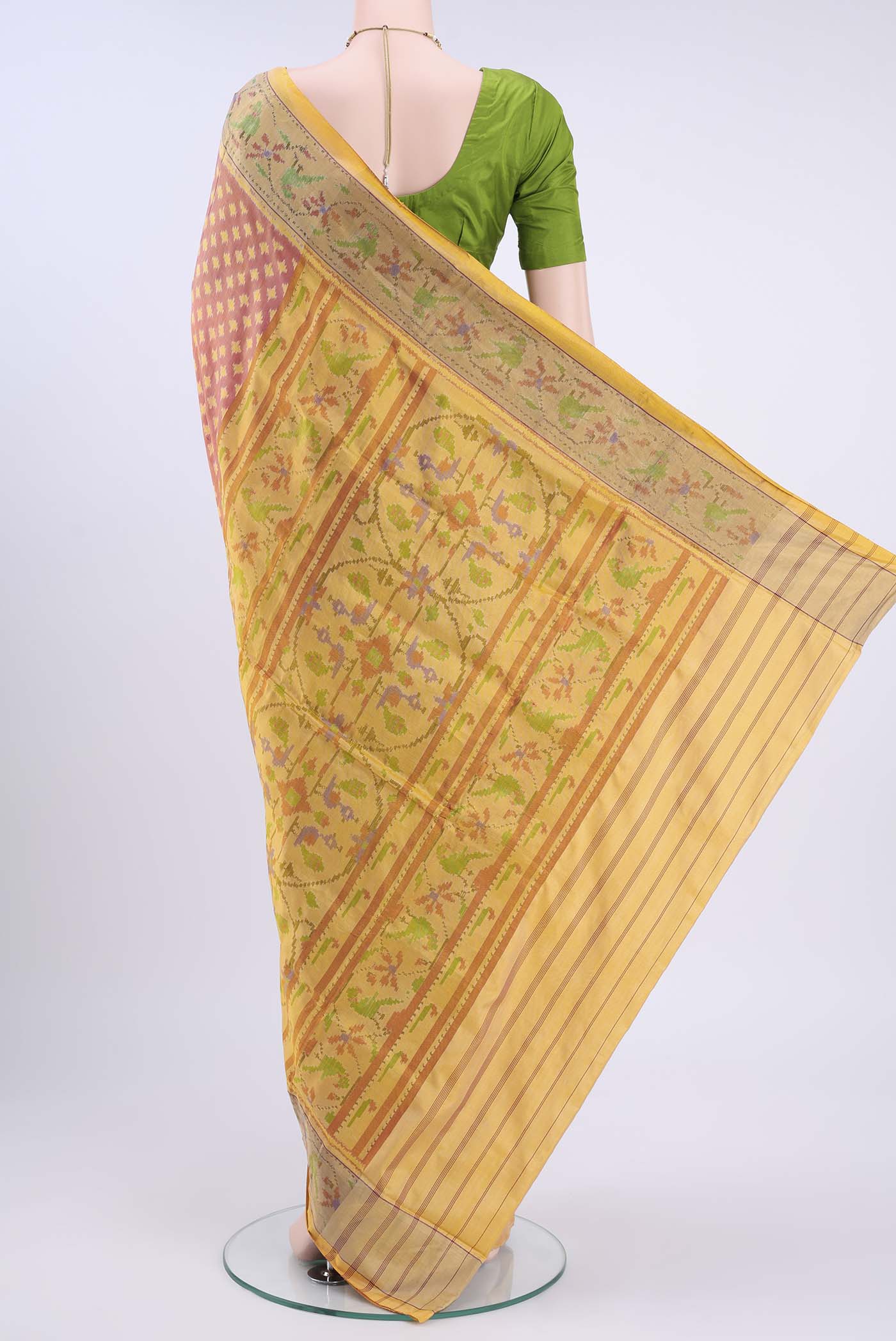 pallu body
