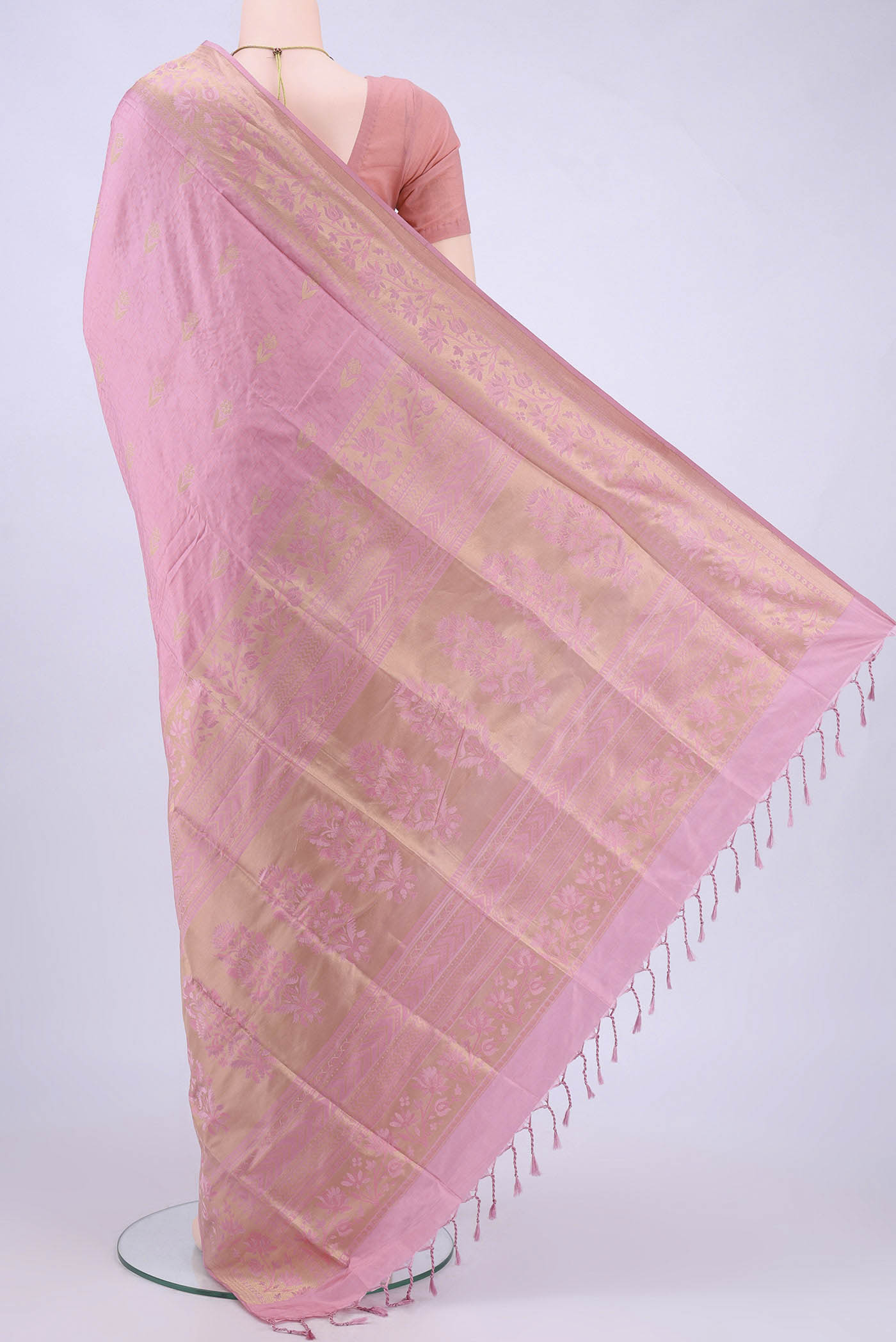 pallu body