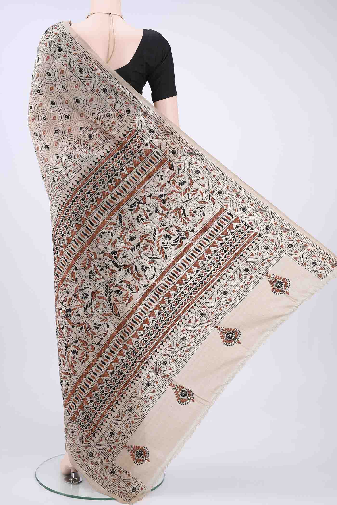 pallu body