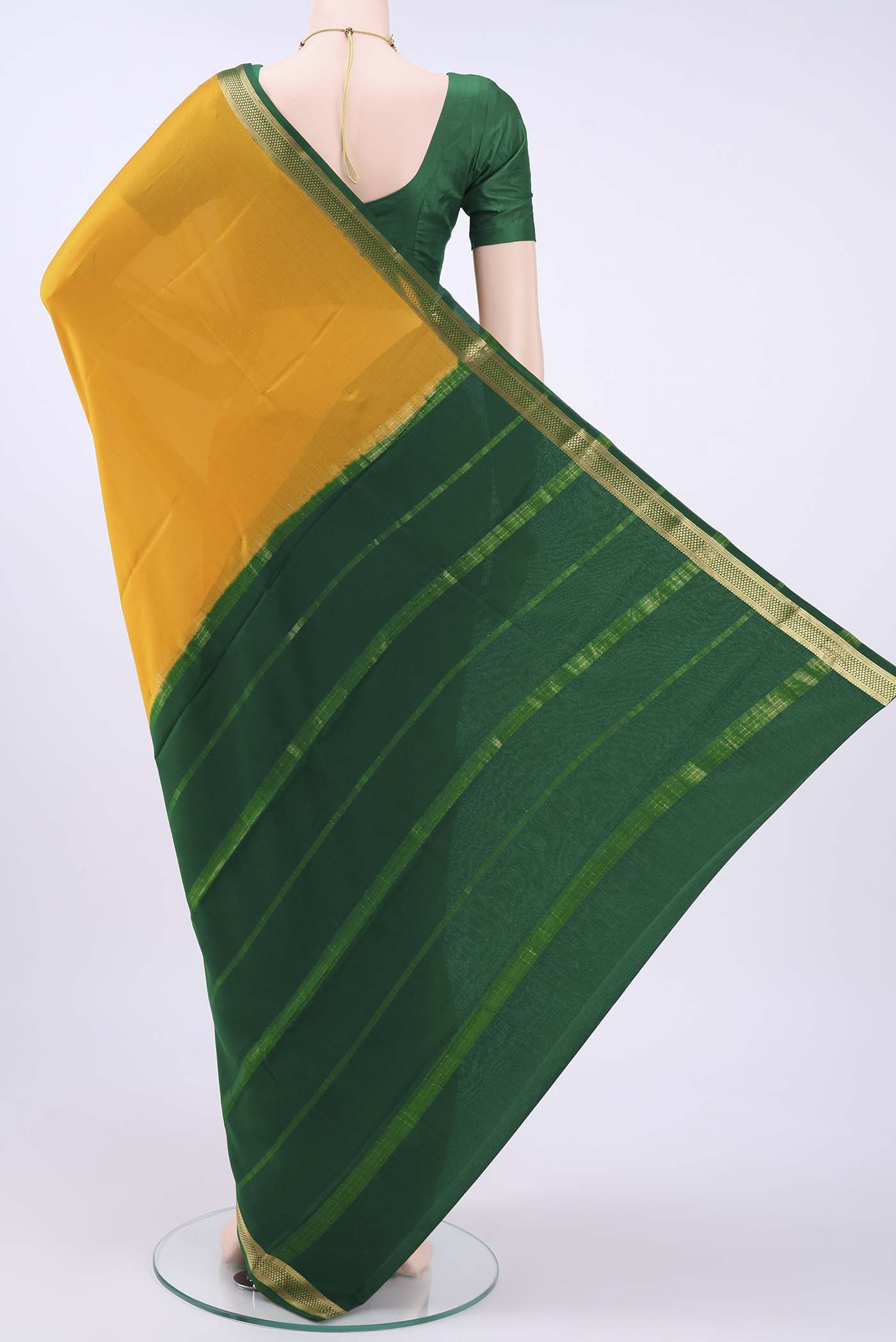 pallu body