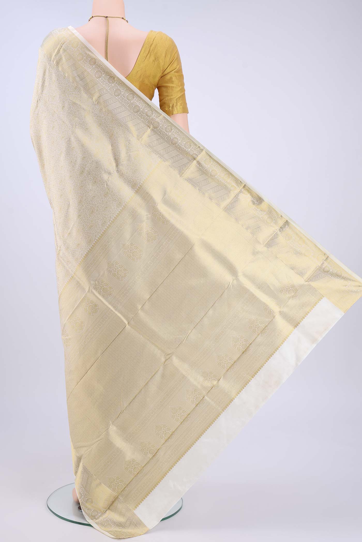 pallu body