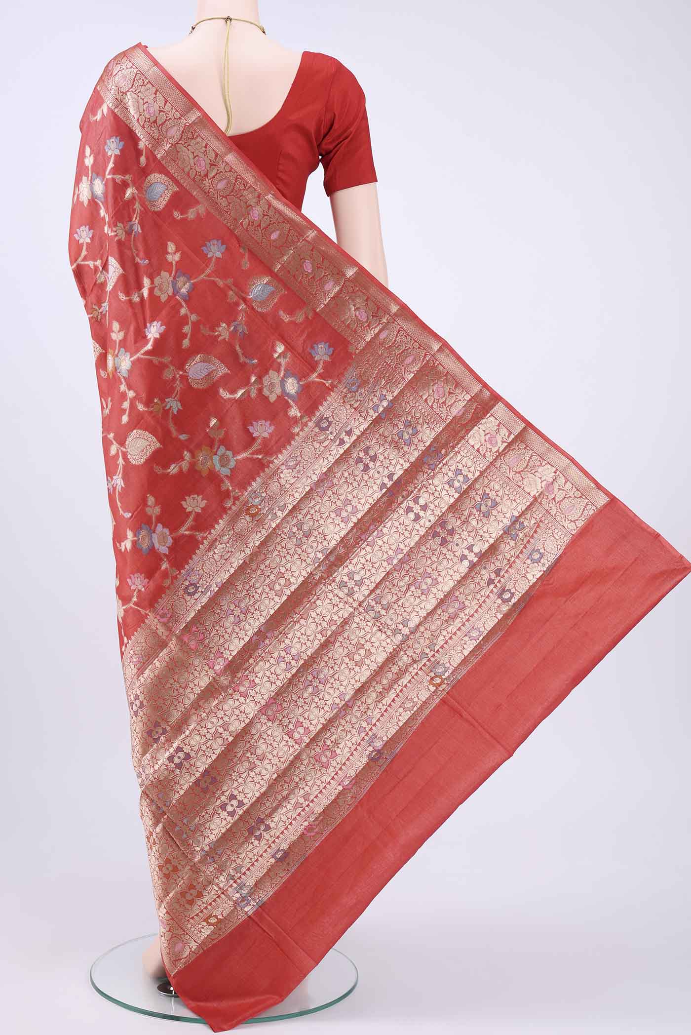 pallu body