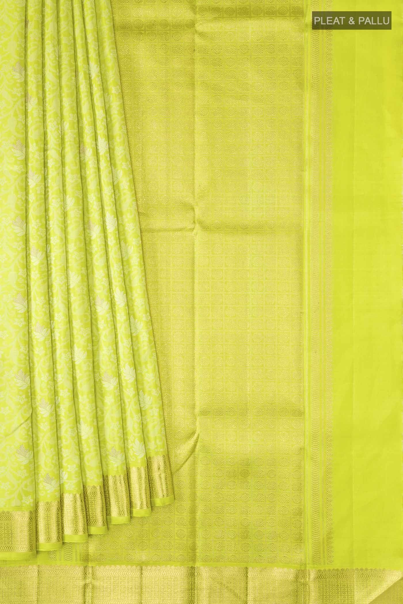 pleats pallu
