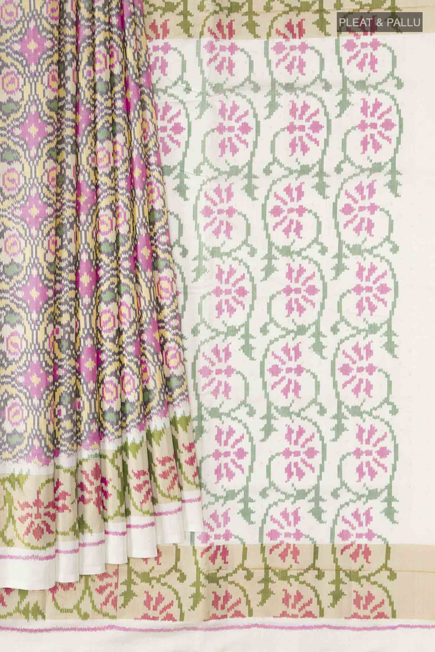 pleats pallu