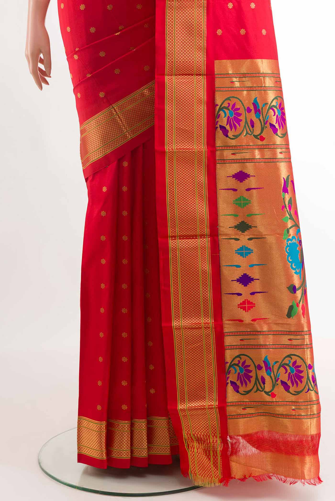 pleats pallu