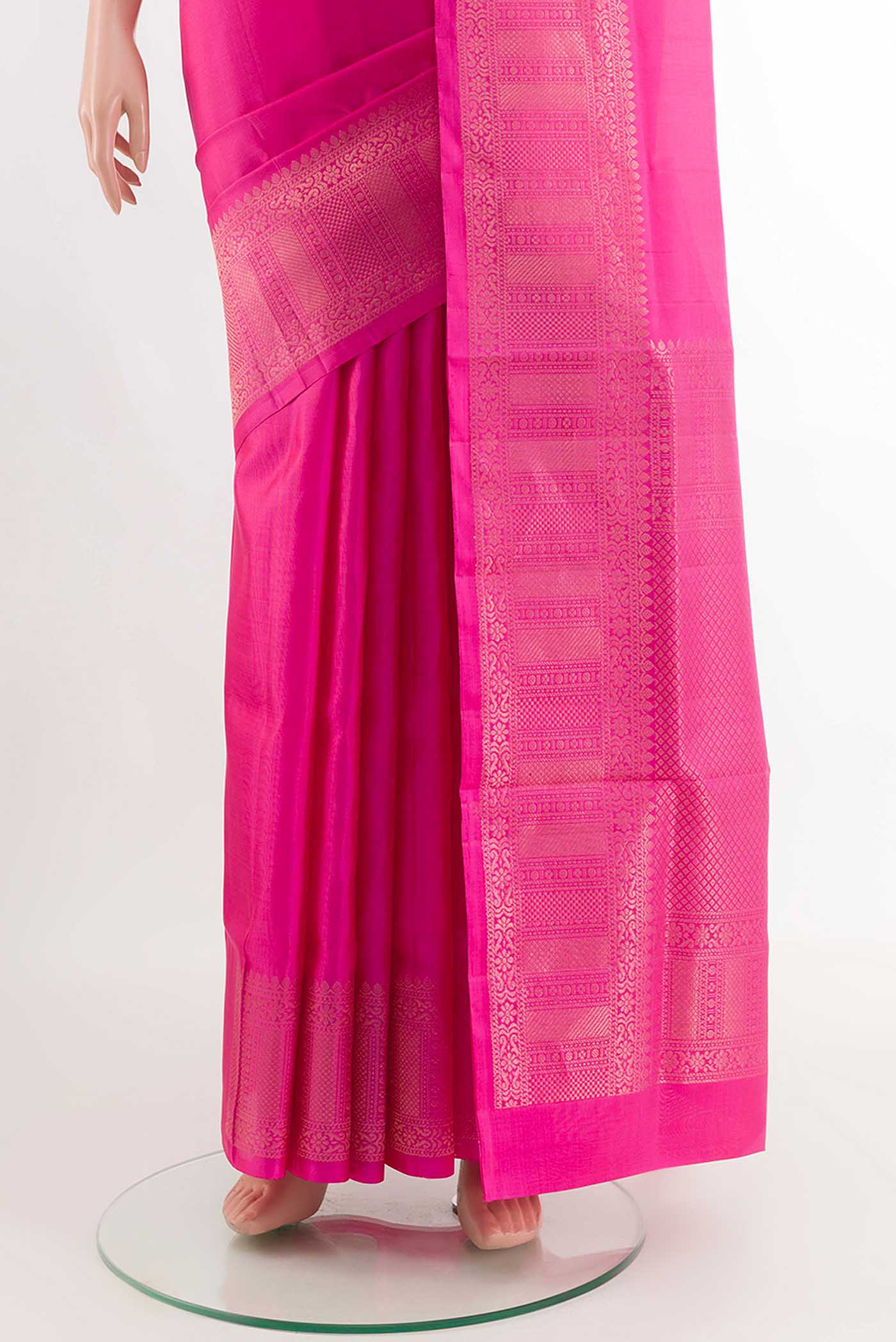 pleats pallu