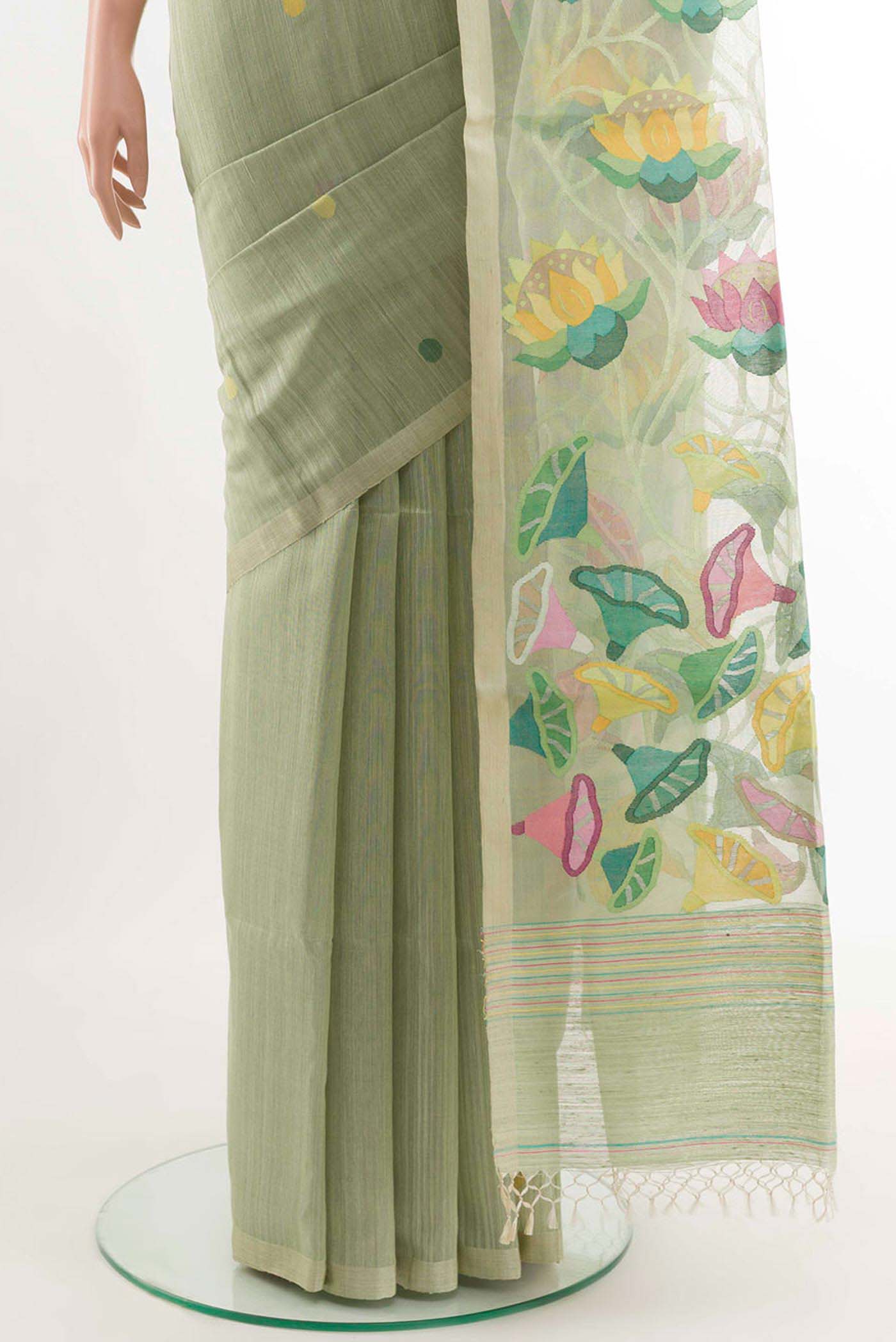 pleats pallu