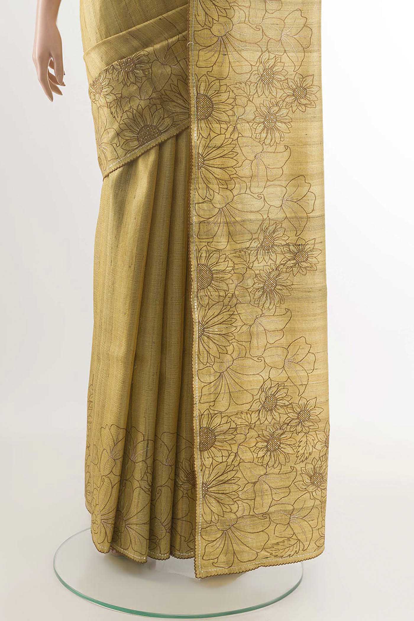 pleats pallu