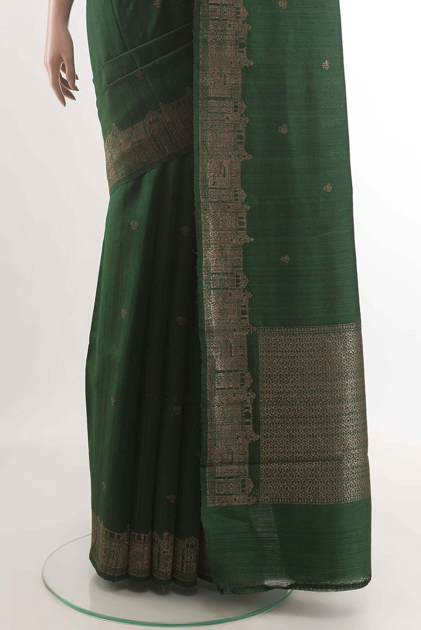 pleats pallu