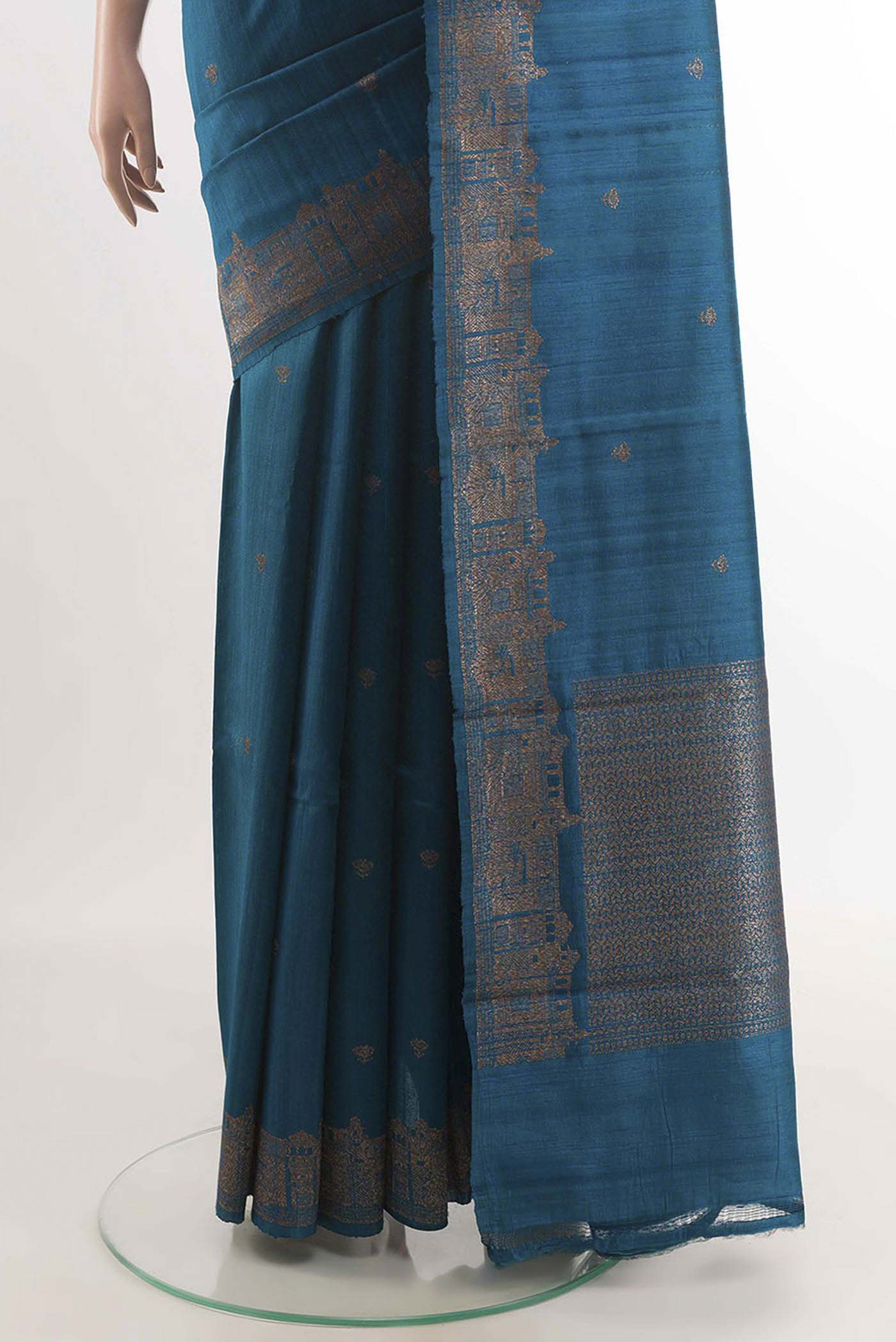 pleats pallu