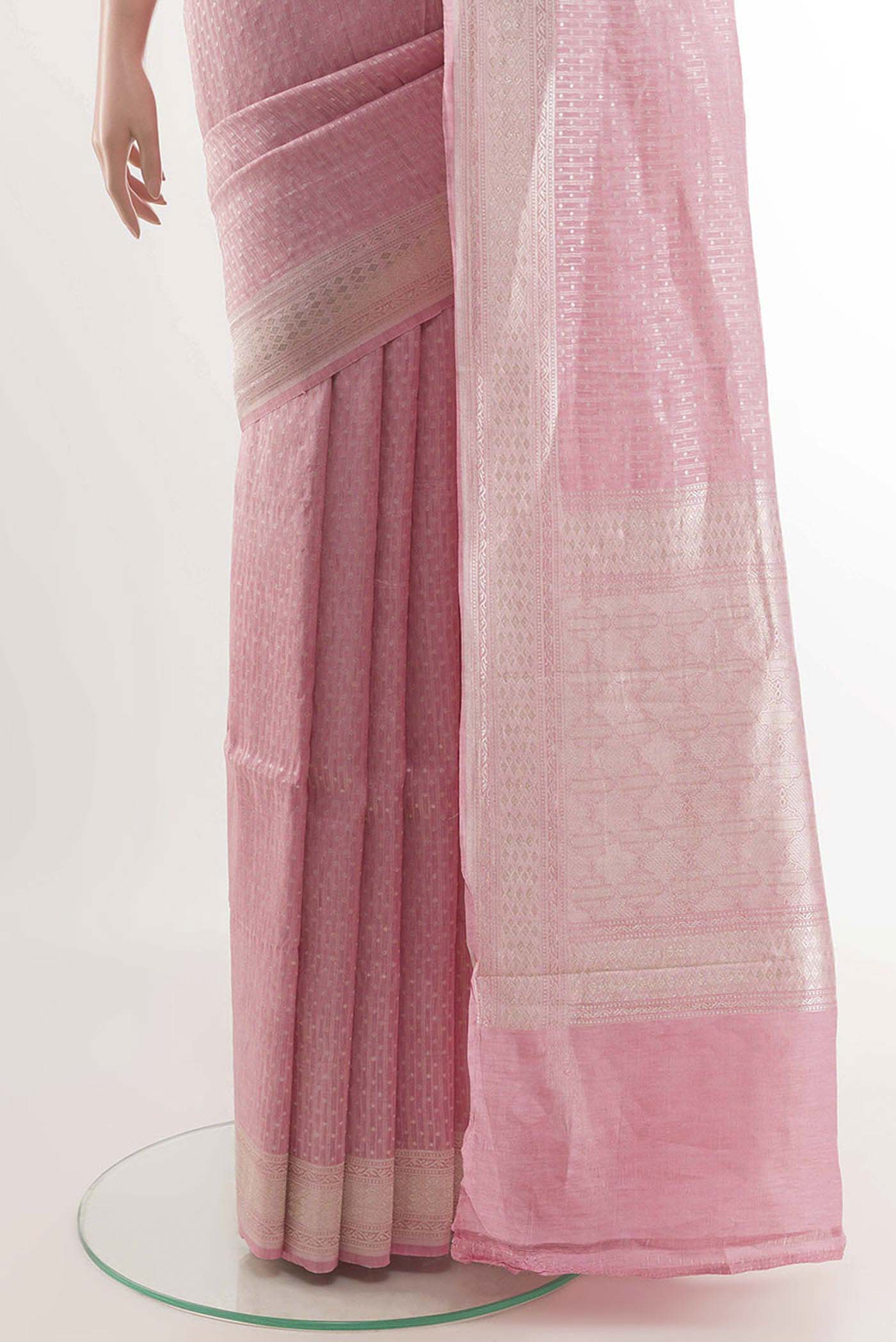 pleats pallu