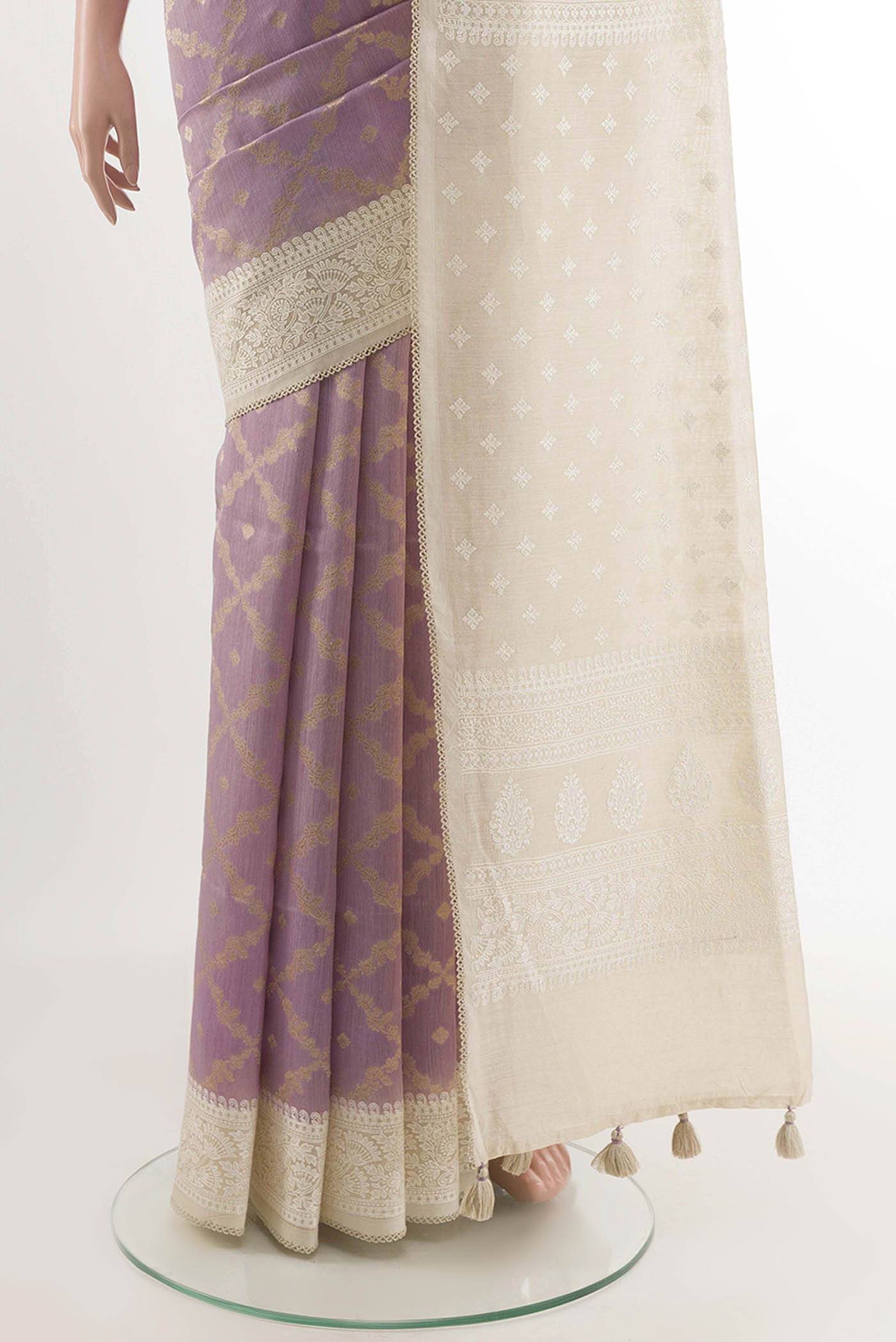 pleats pallu