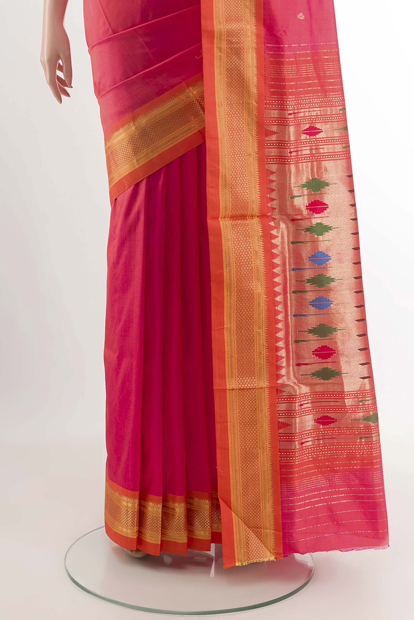 pleats pallu