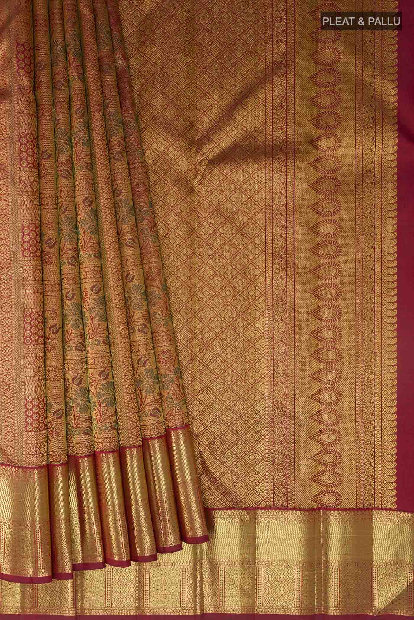 pleats pallu