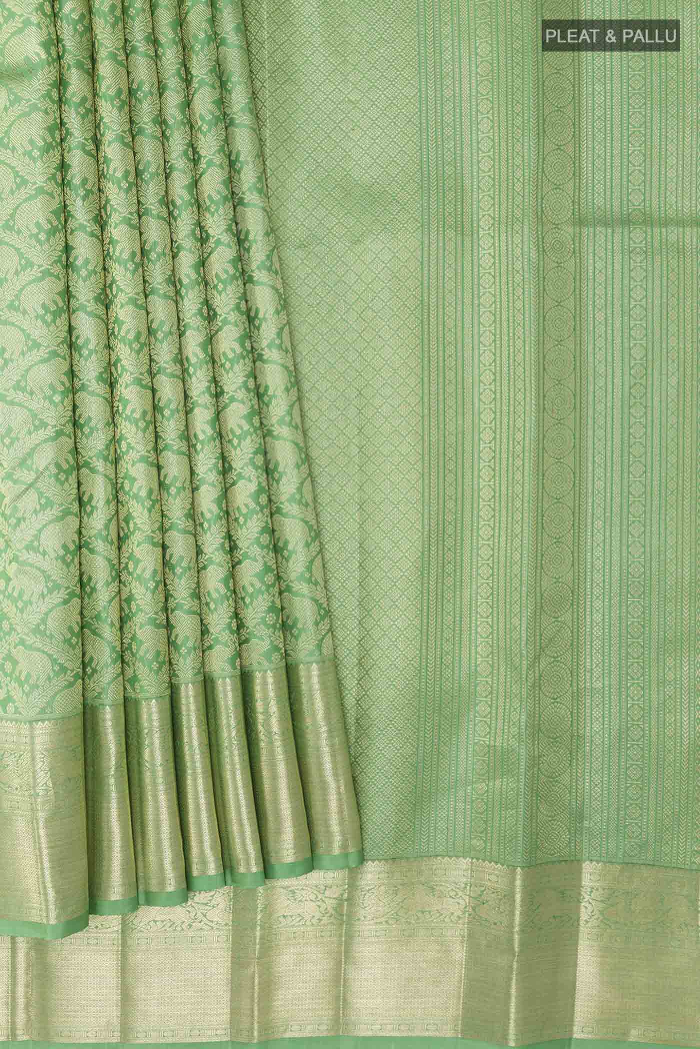 pleats pallu
