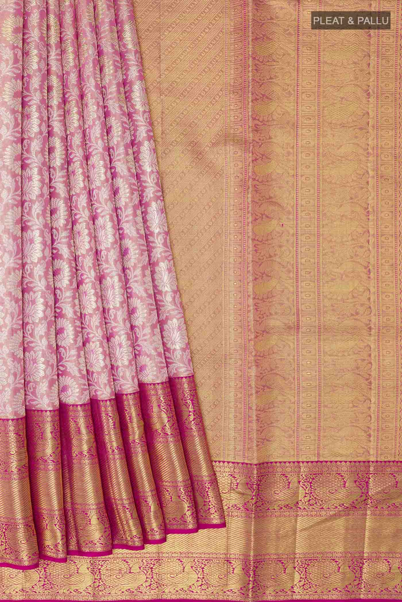 pleats pallu