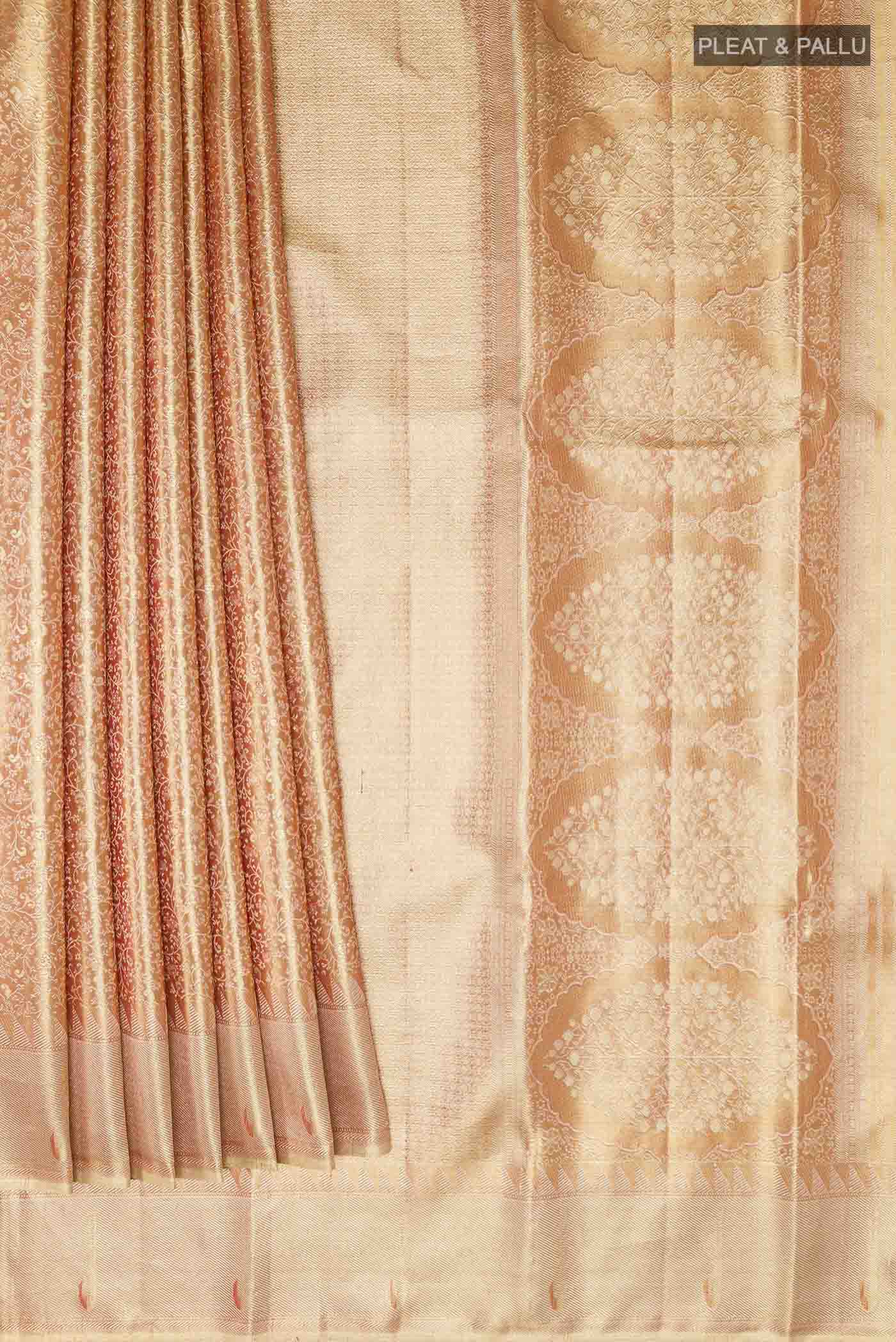 pleats pallu