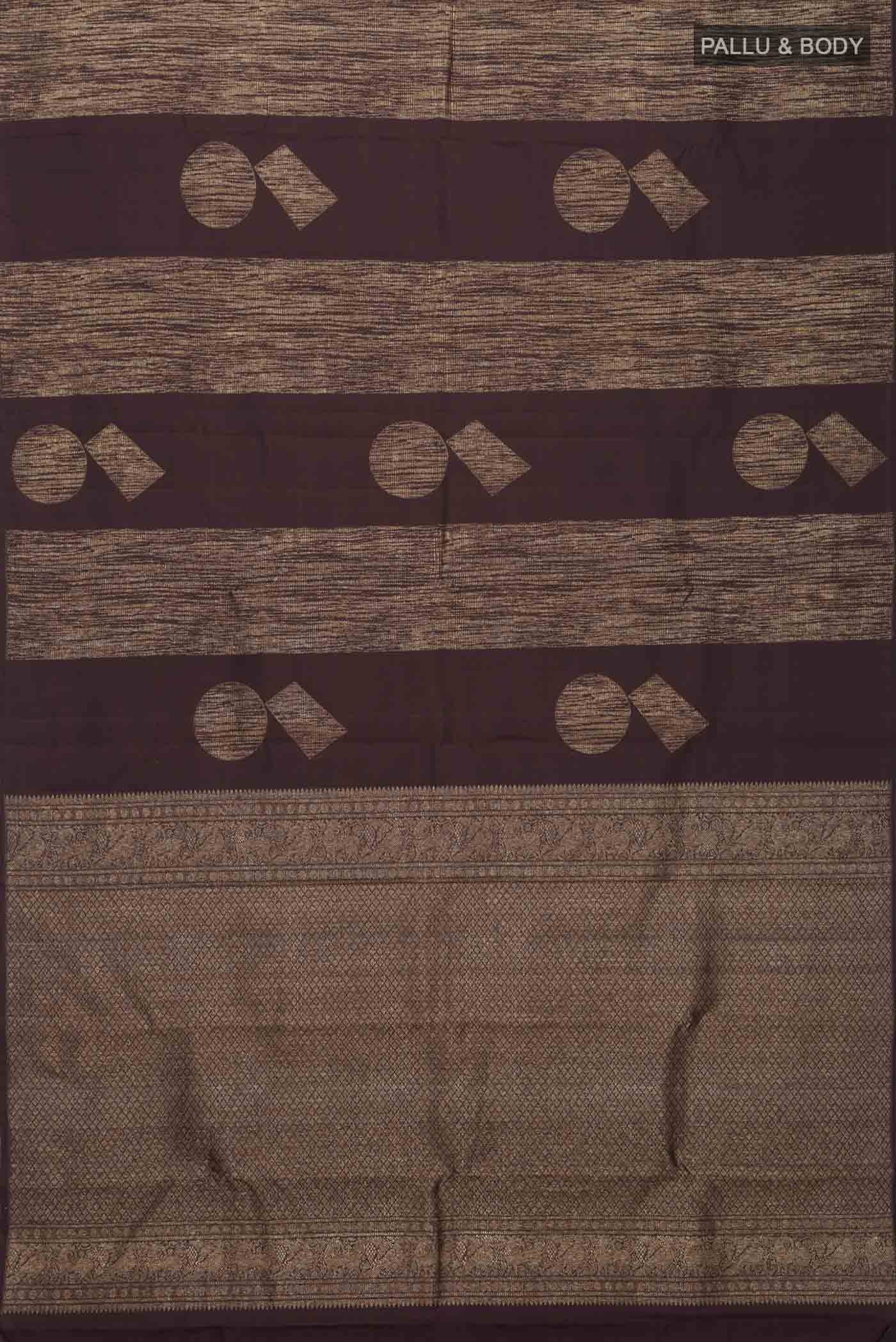 pallu body