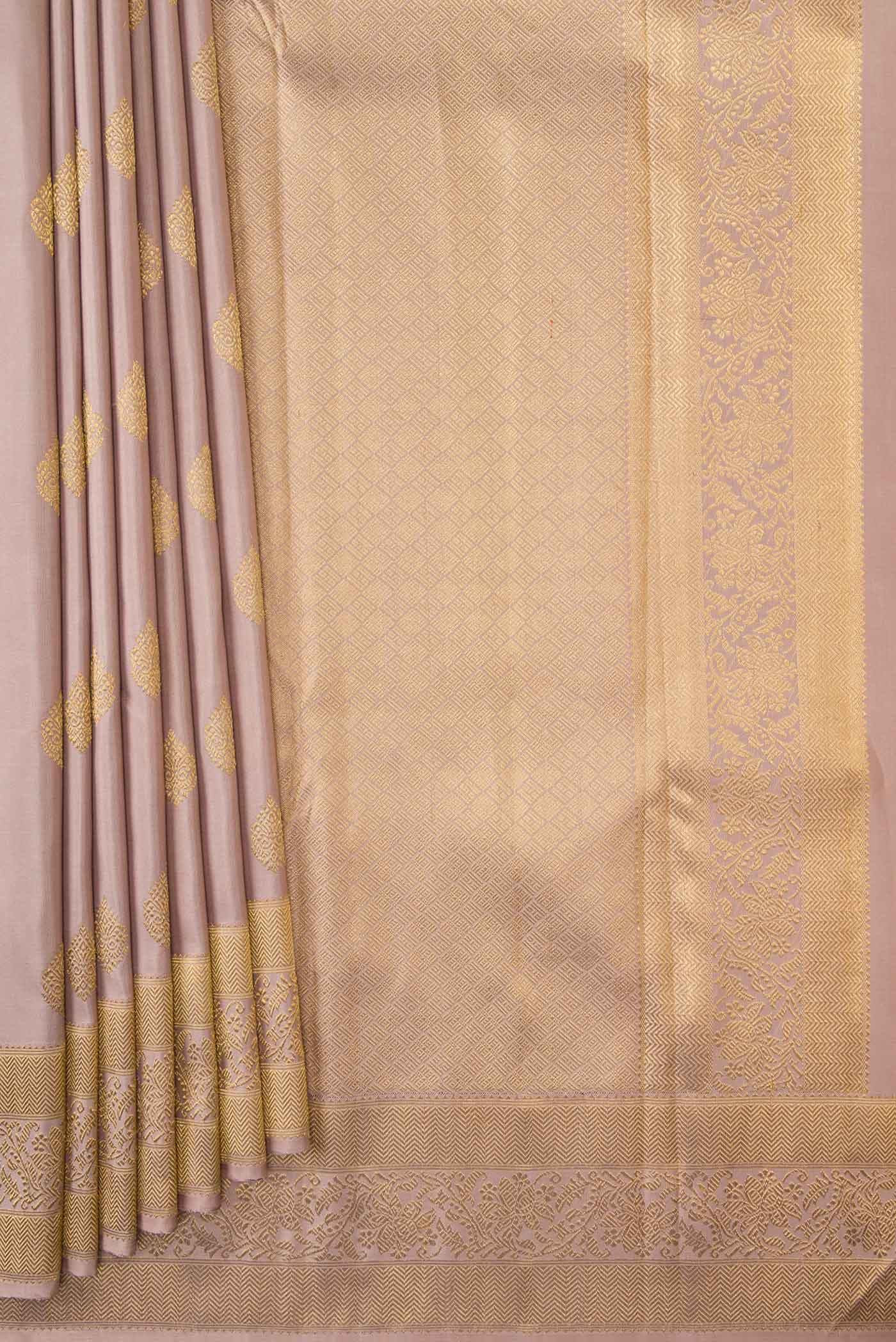 pleats pallu