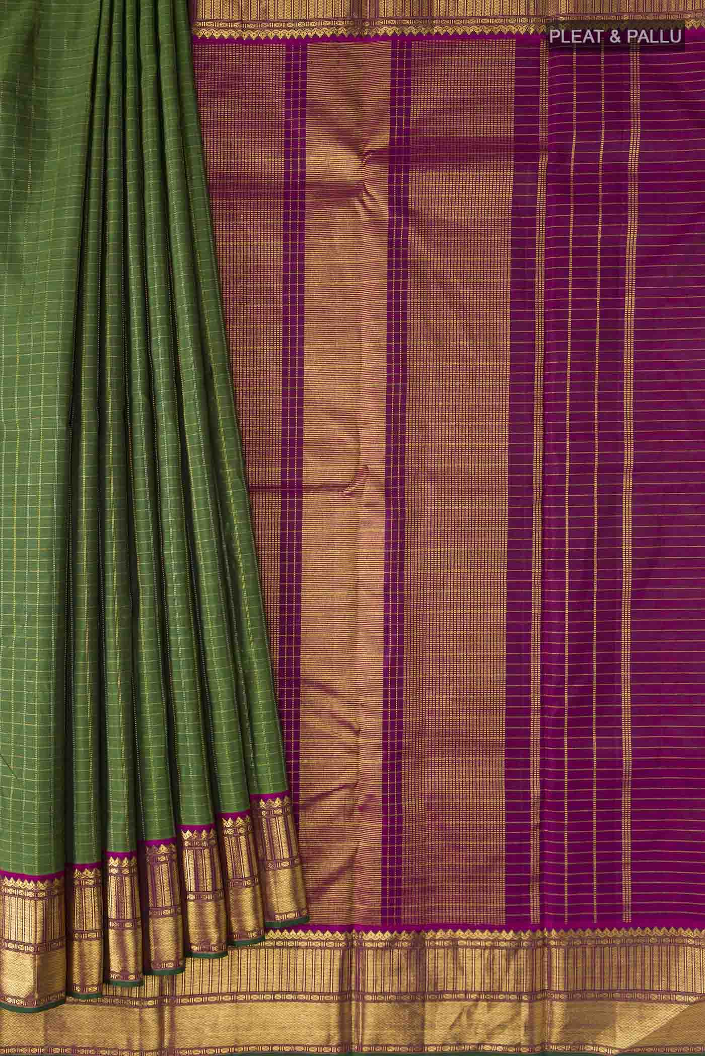 pleats pallu