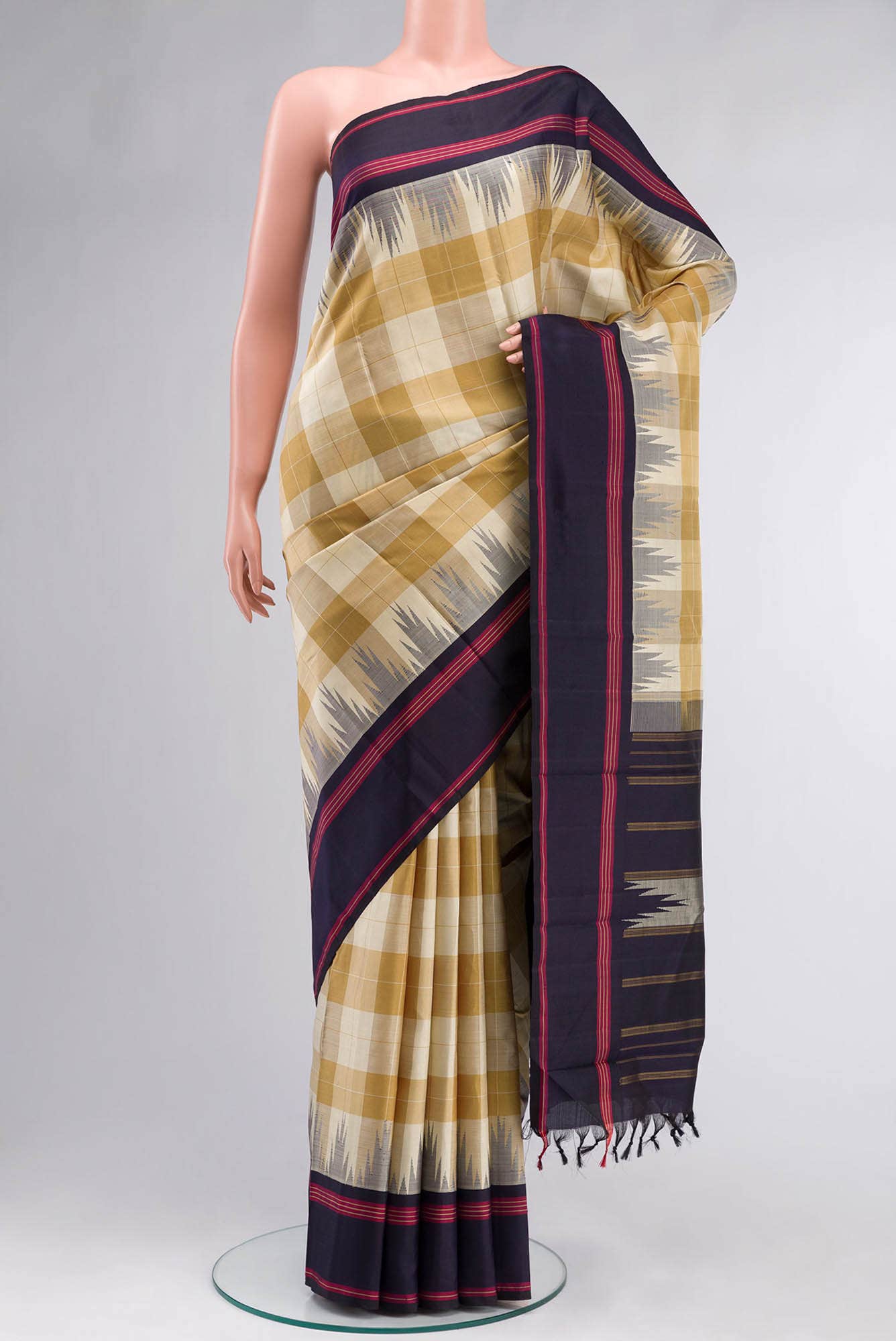 Beige Kanchipuram Silk Saree