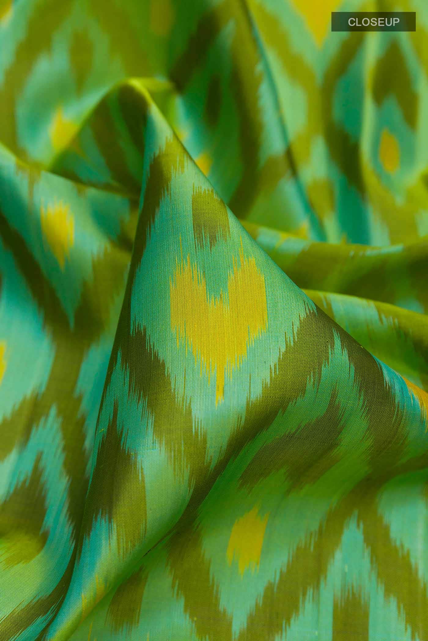 Green Dual Tone Soft Silk Saree