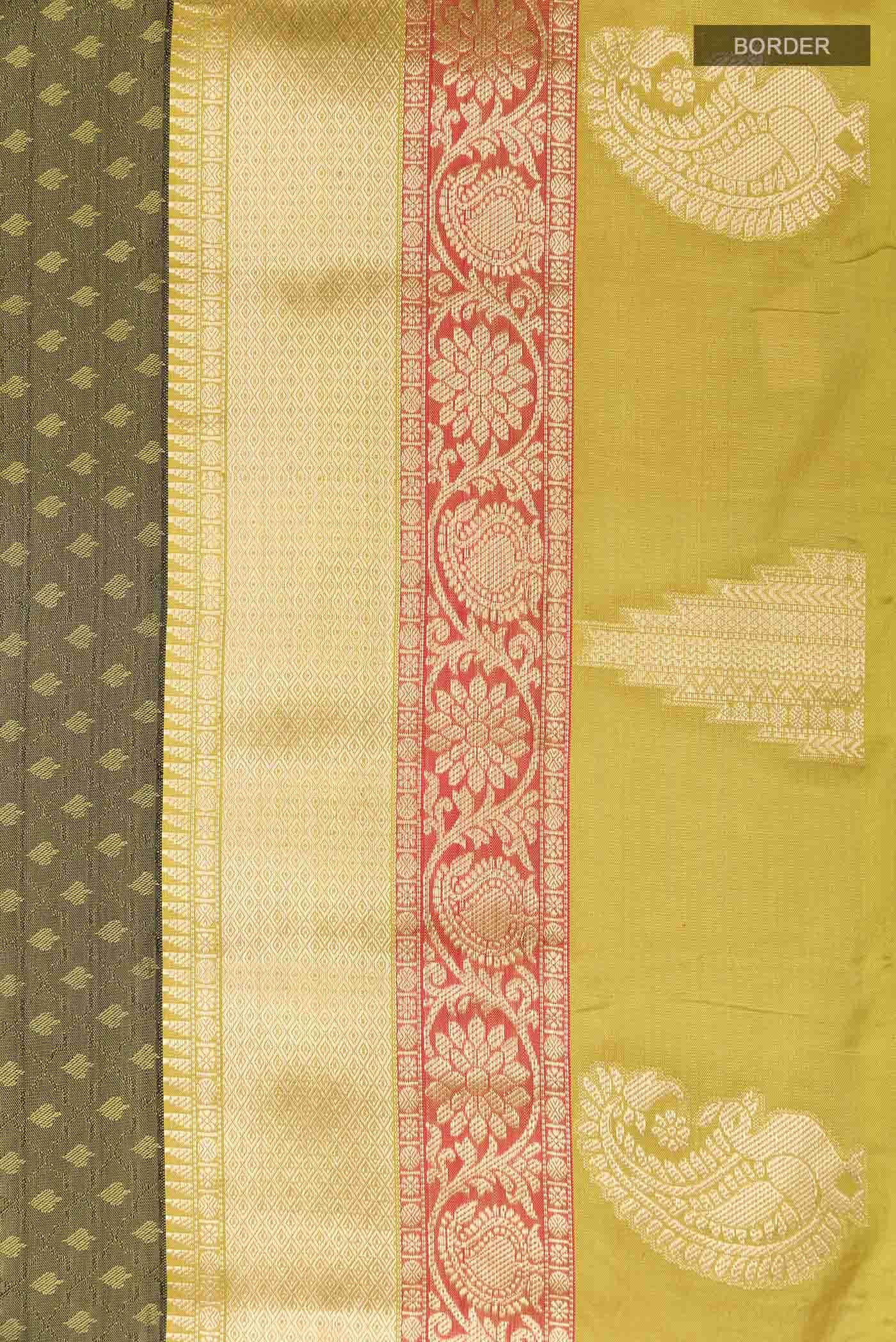 Mehandi Green Kanchipuram Silk Saree