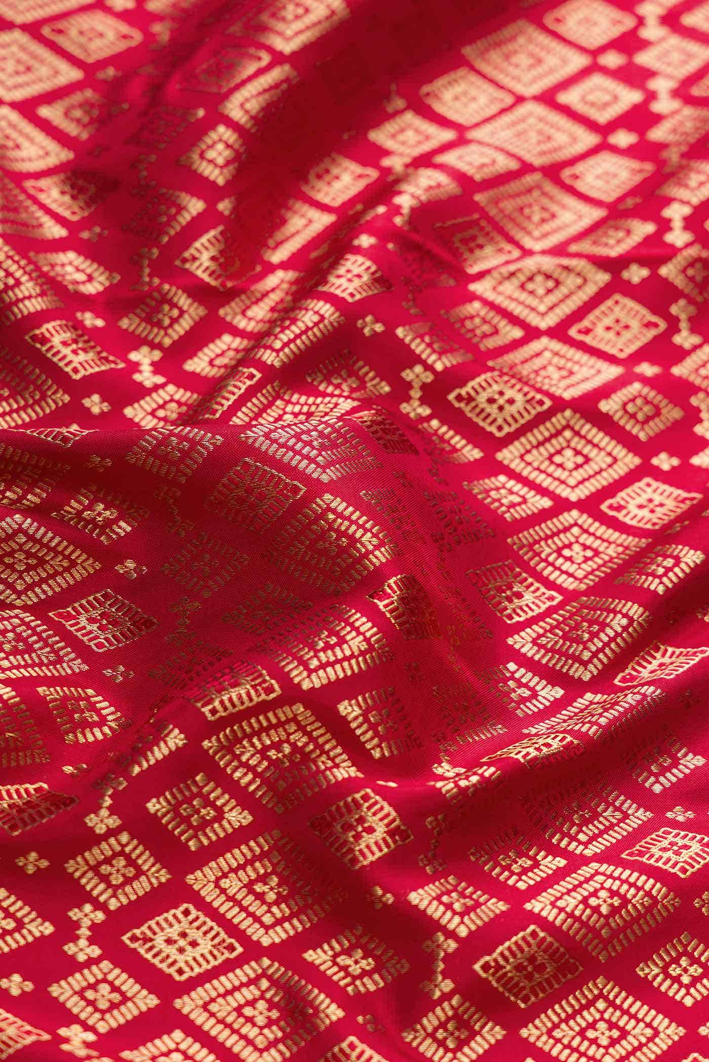 Red Dual Tone Kanchipuram Silk Saree